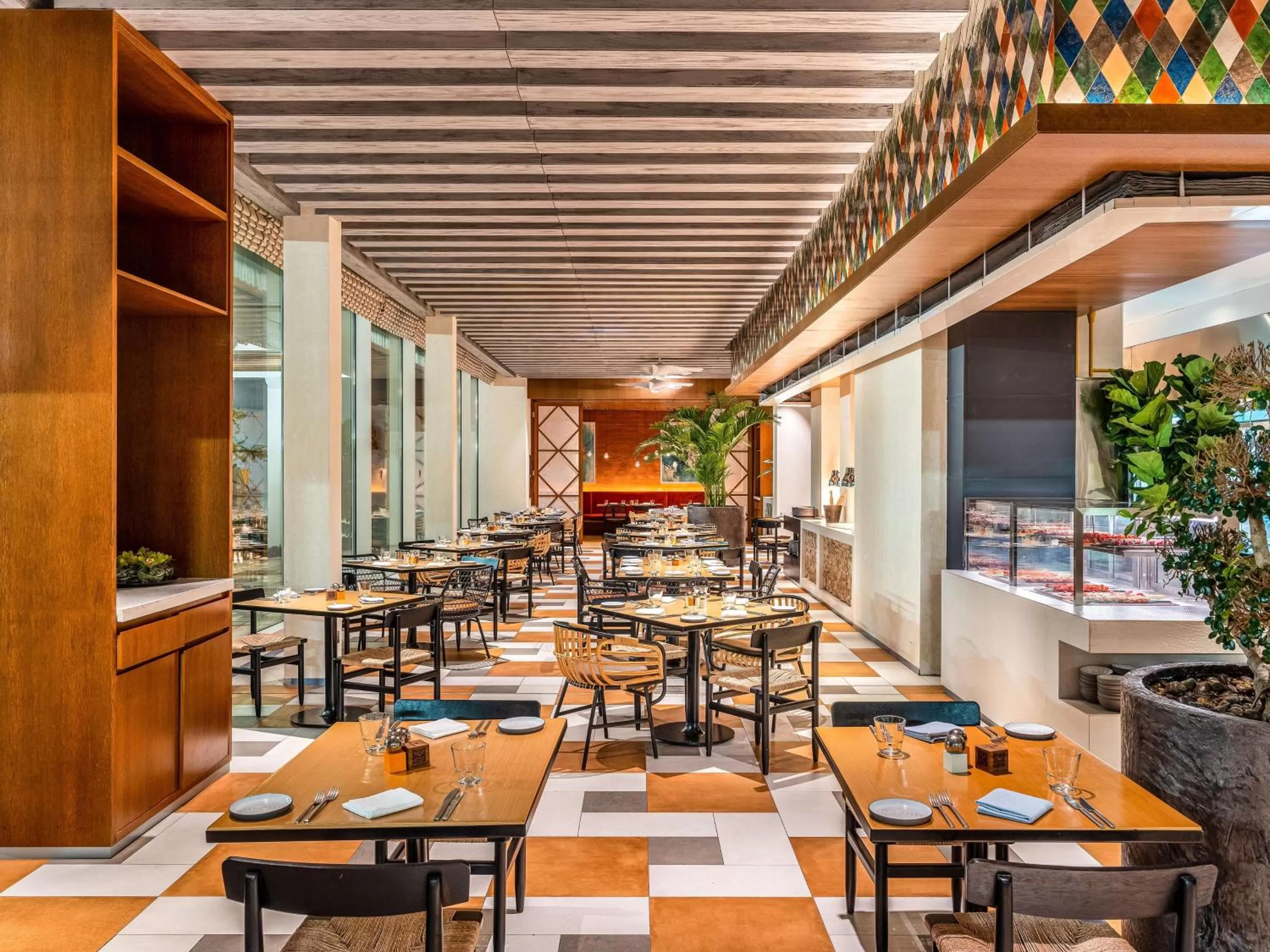 Restaurant/places to eat in Rixos Gulf Hotel Doha