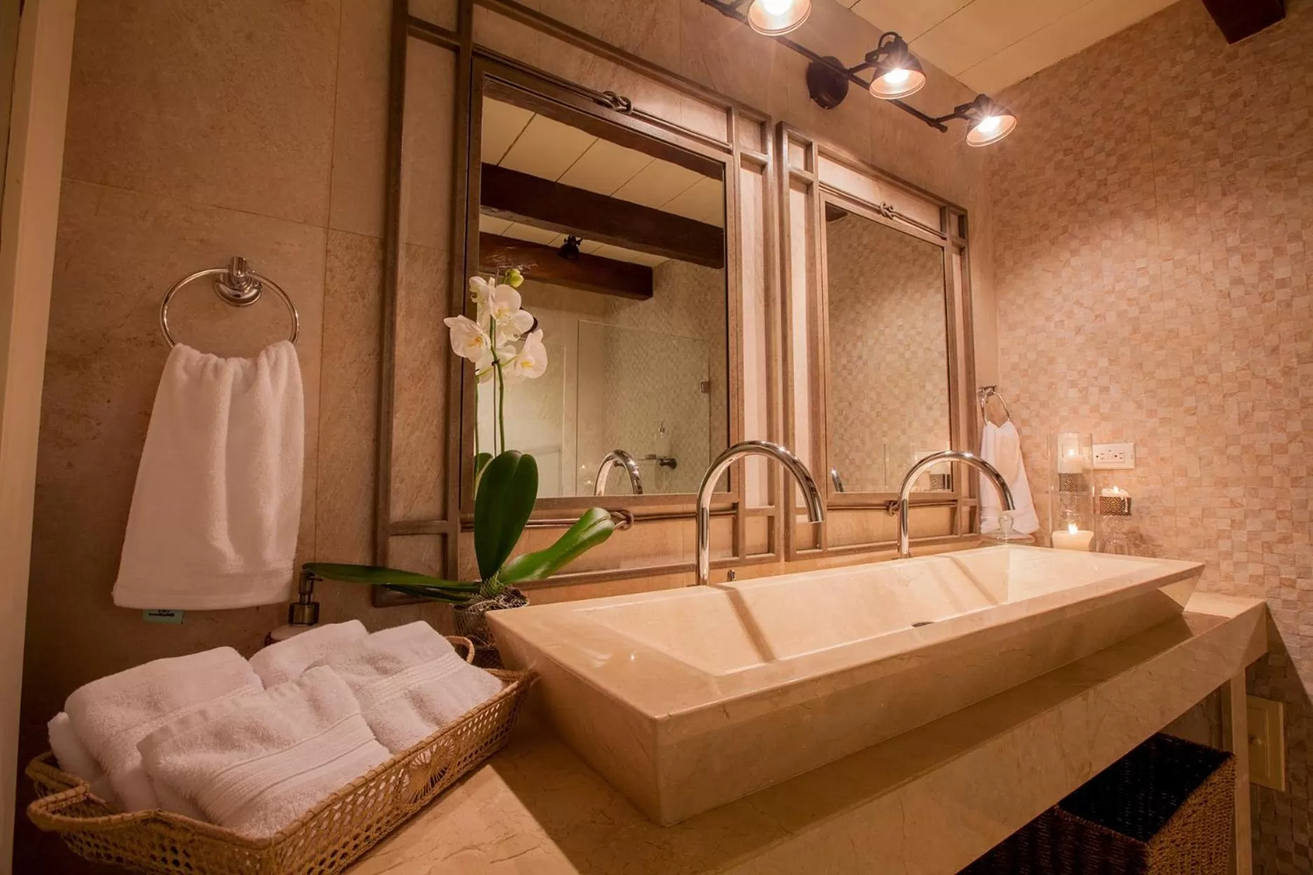Bathroom in Casa de Alba Hotel Boutique