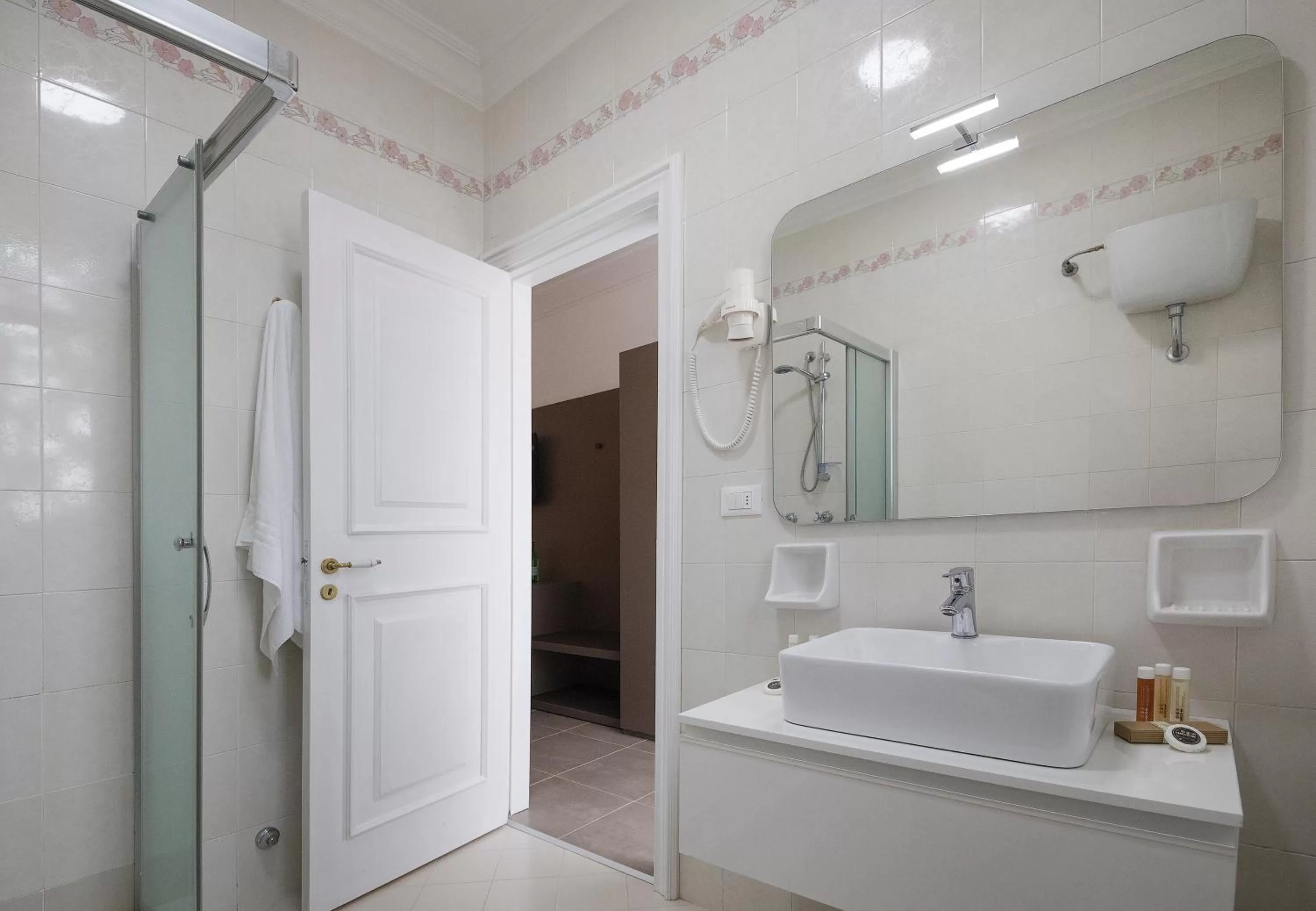 Bathroom in Hotel Delle Palme