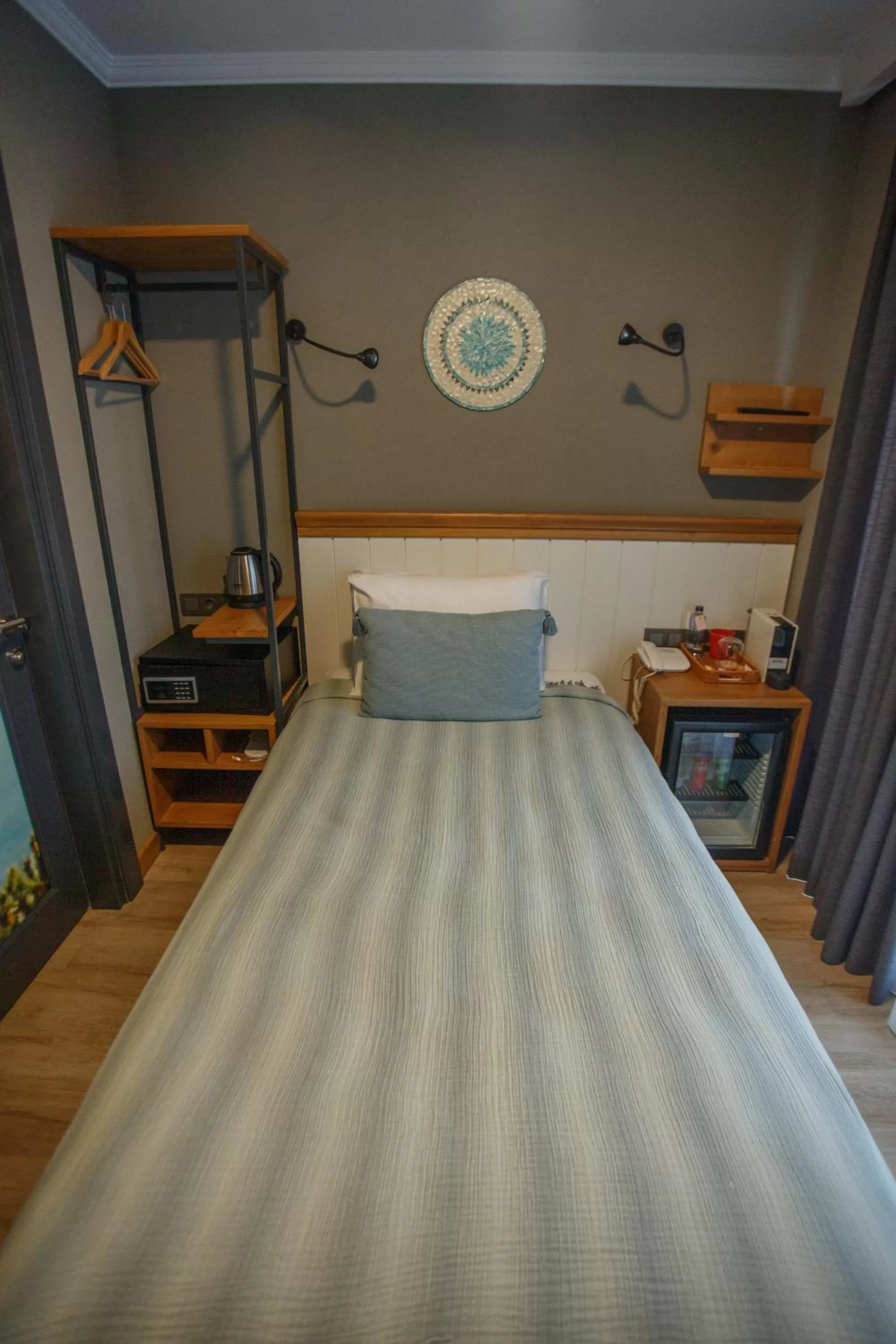 Bed in Istanbul Old City Colorful Houses Balat PETRION Hotel