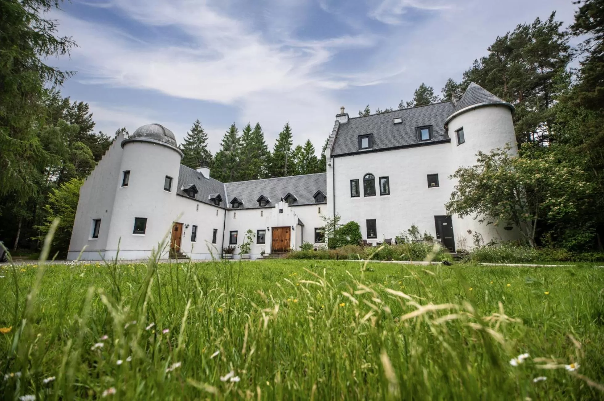 Property Building in White Rose Tower