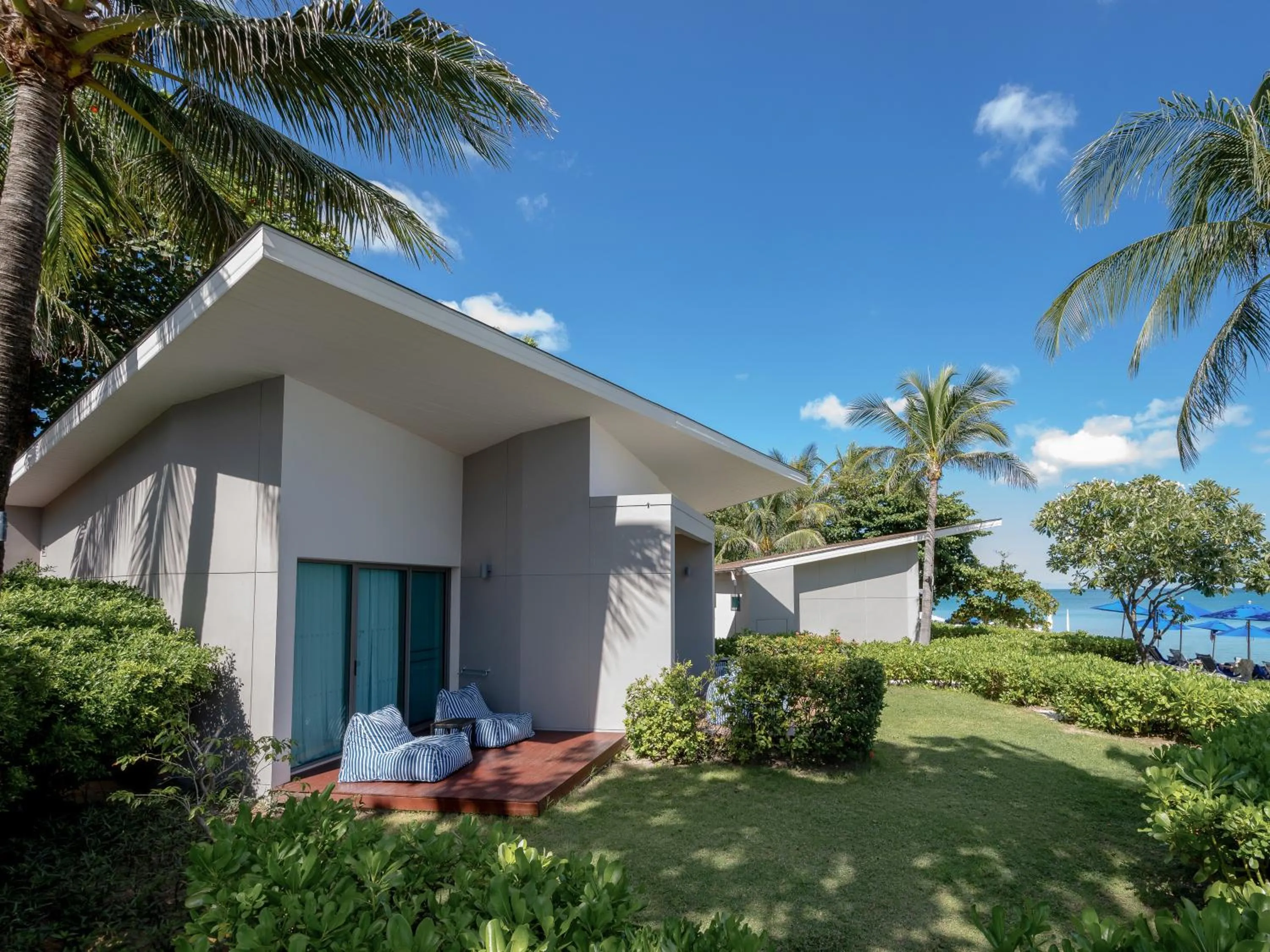 Patio in OZO Chaweng Samui