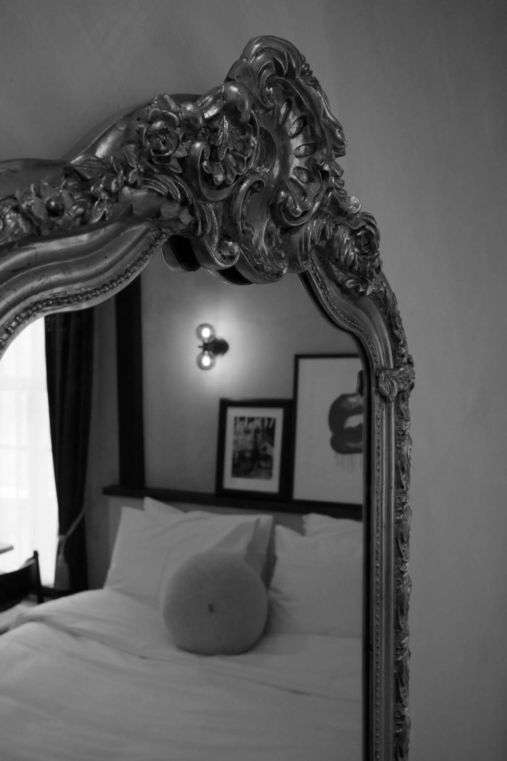 Photo of the whole room, Bed in Boutique Hotel & Restaurant Frenchie