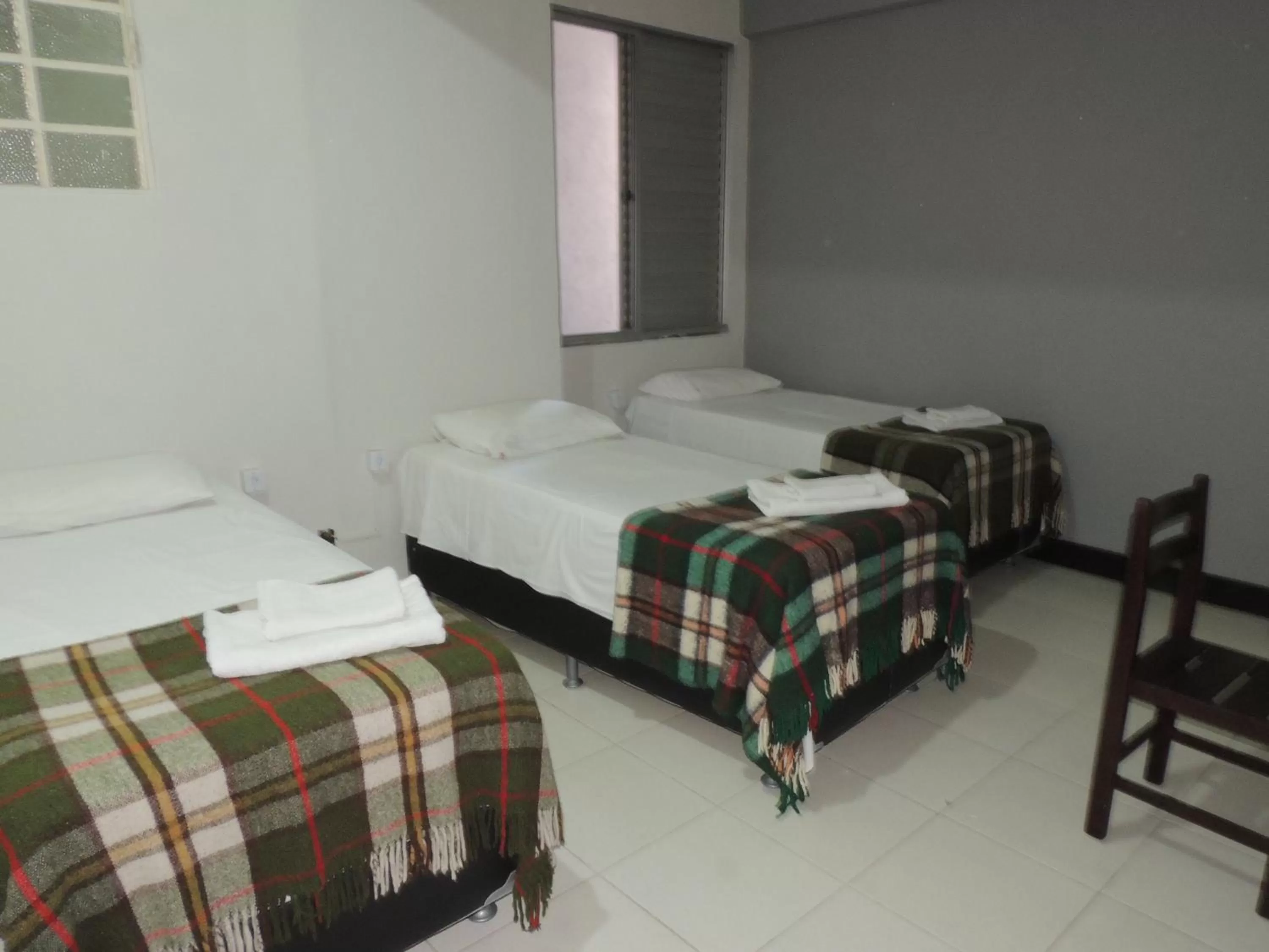 Bed in Hotel Economy 888 - Próximo a Praça da Estação e Rodoviária