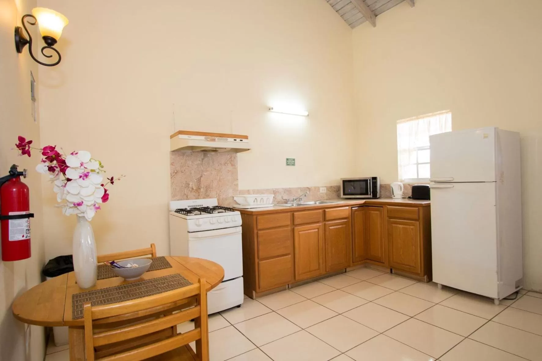 Connie's Comfort Suites