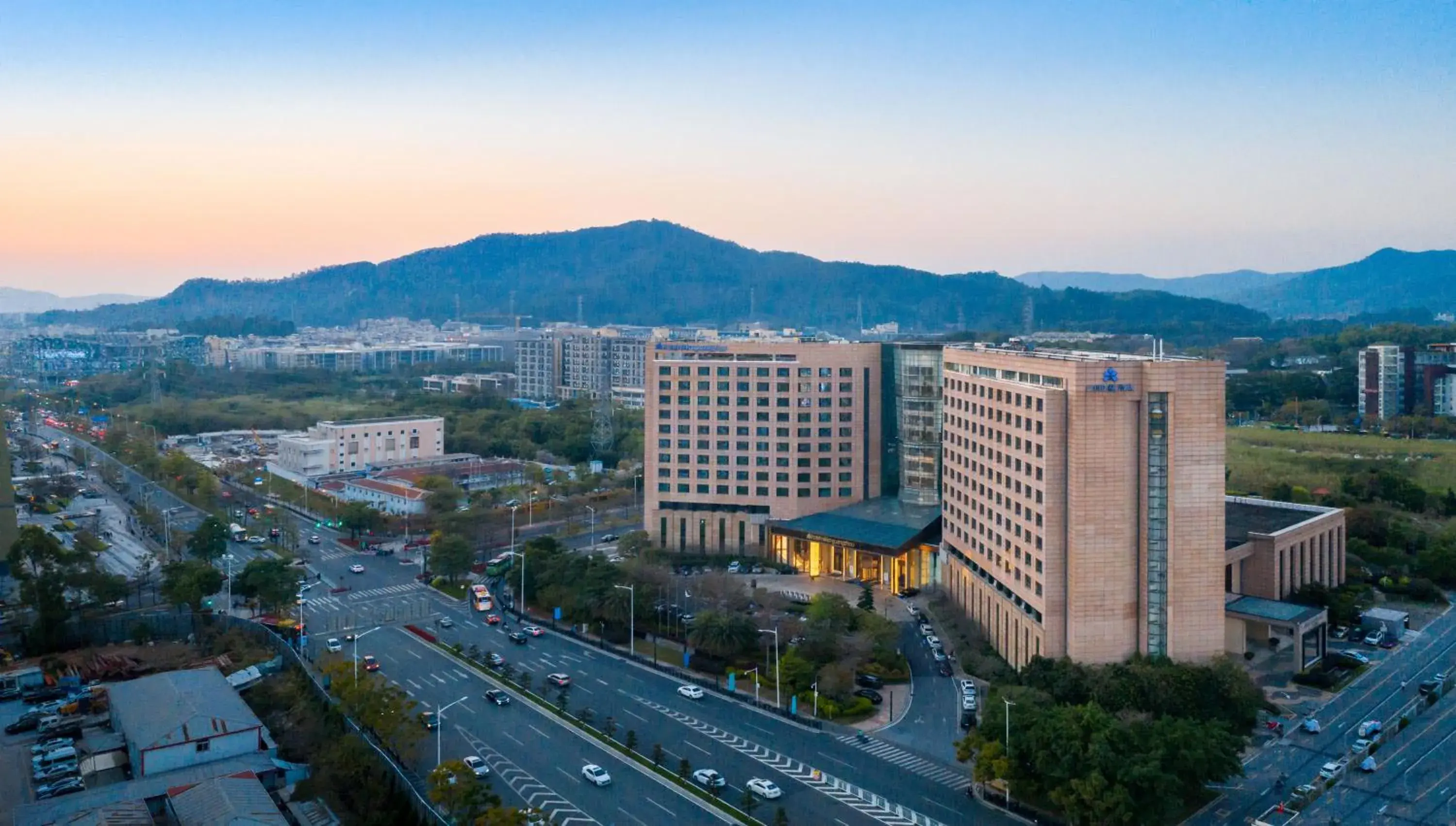 Swissôtel Guangzhou Swissôtel Guangzhou