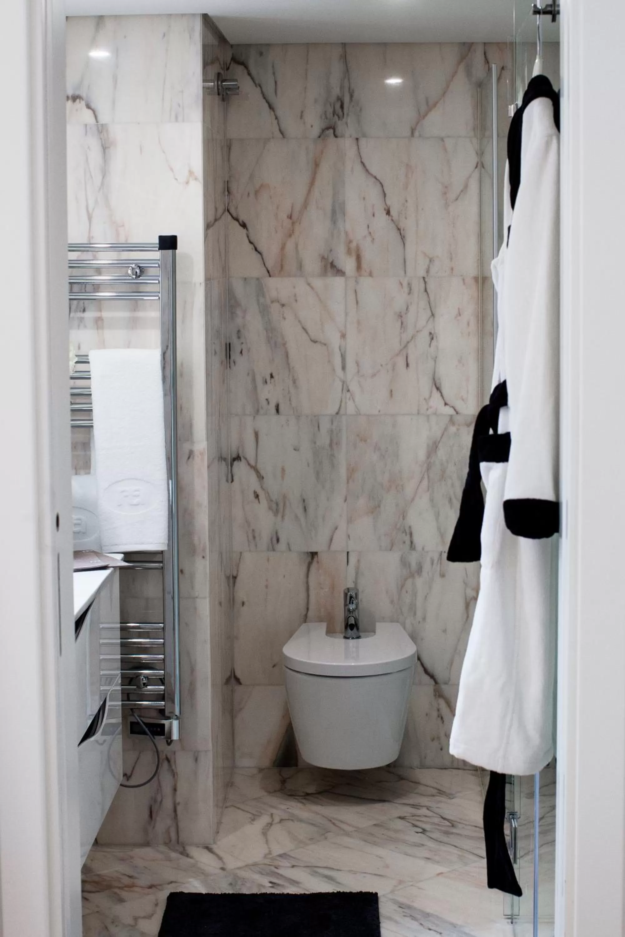 Shower, Bathroom in TM Luxury Apartments Lisbon