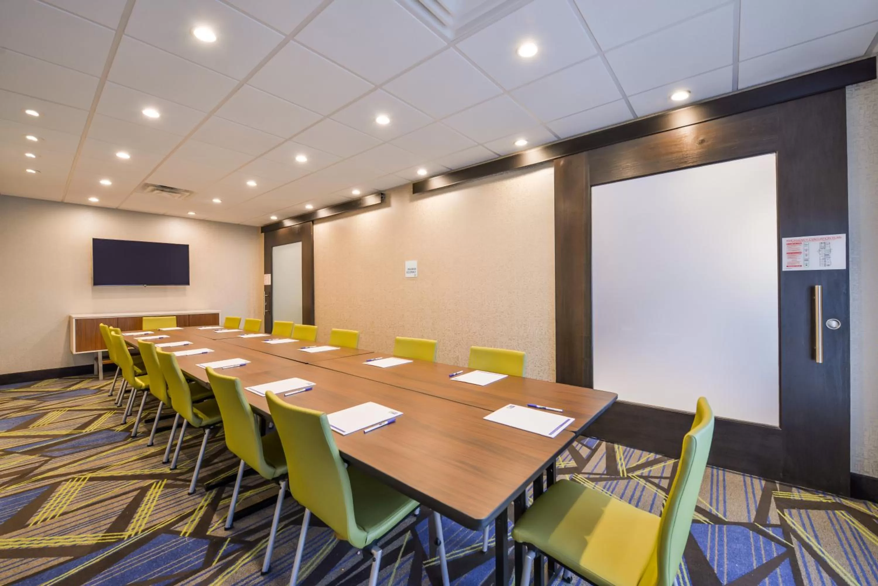 Meeting/conference room in Holiday Inn Express Donaldsonville by IHG