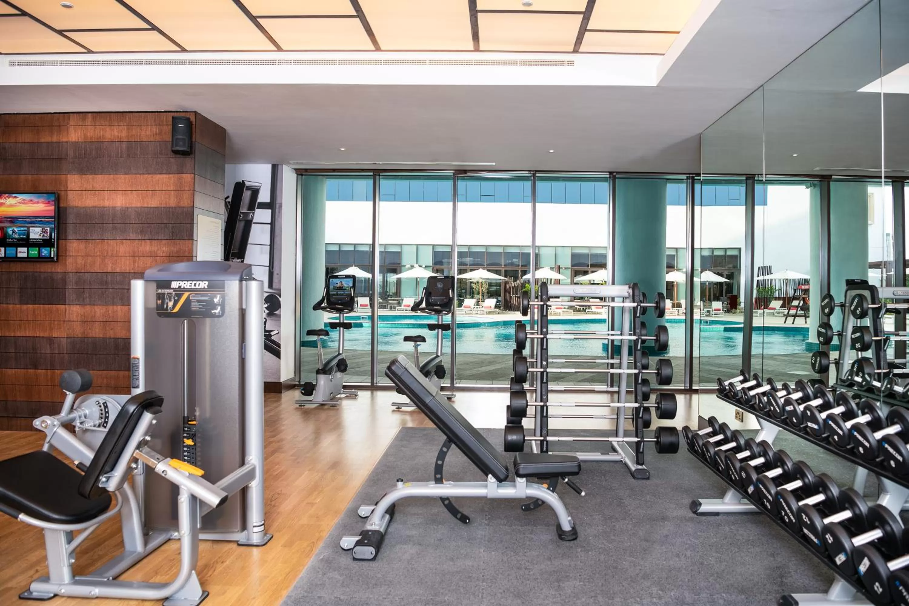 Fitness centre/facilities in Al Jaddaf Rotana Dubai