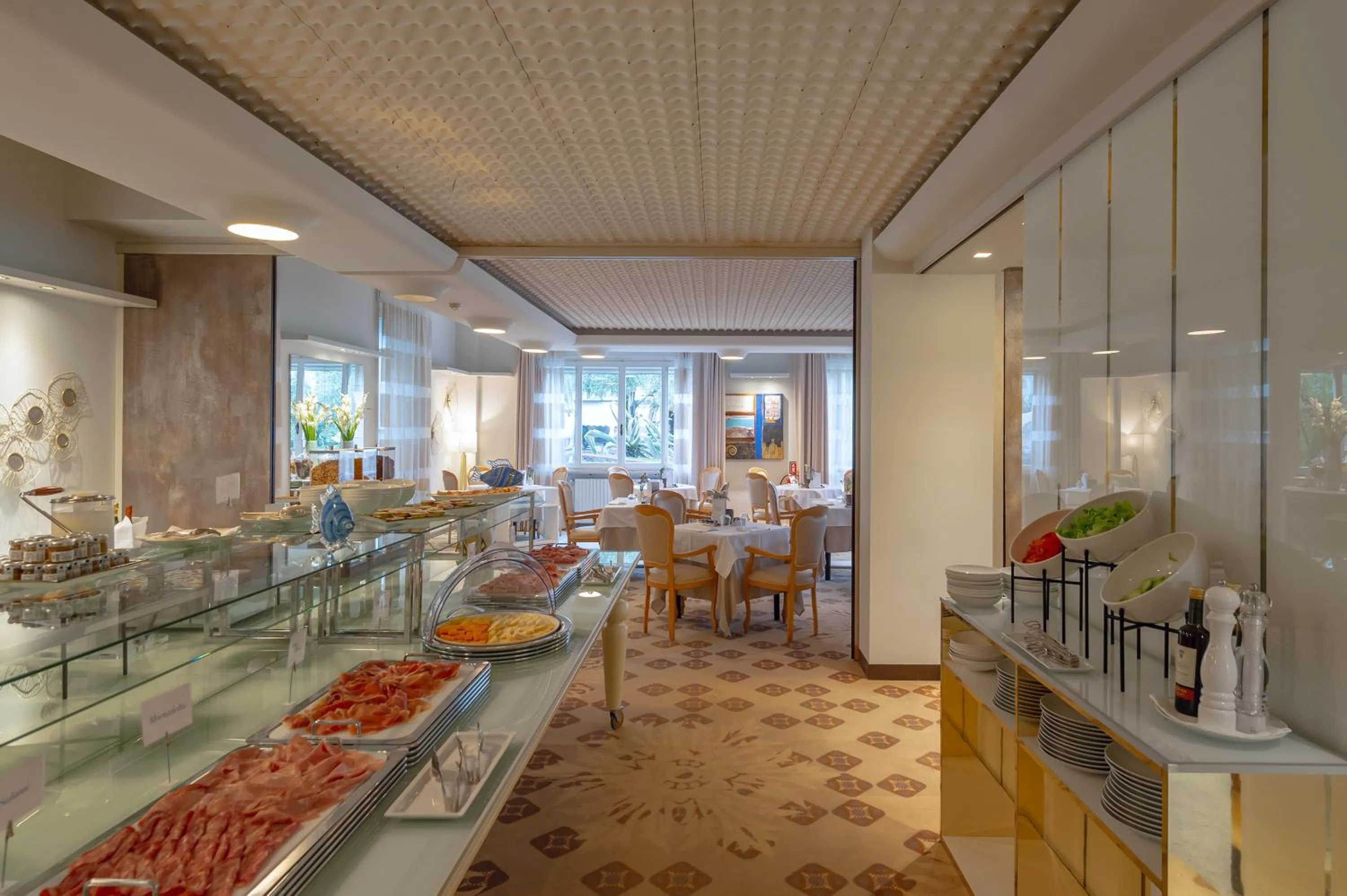 Food and drinks in Olivi Hotel & Natural Spa