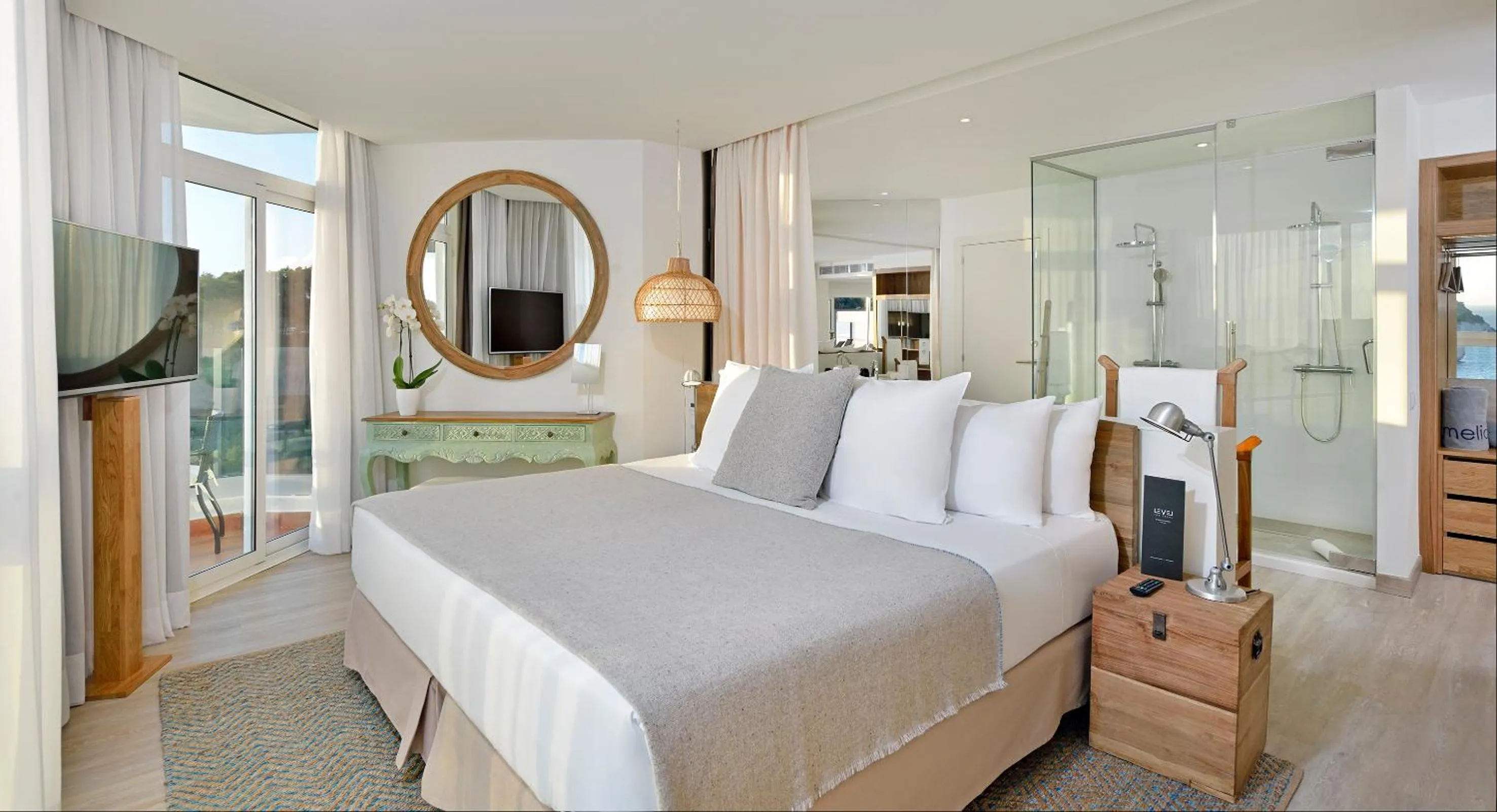 Bed in Meliá Cala Galdana