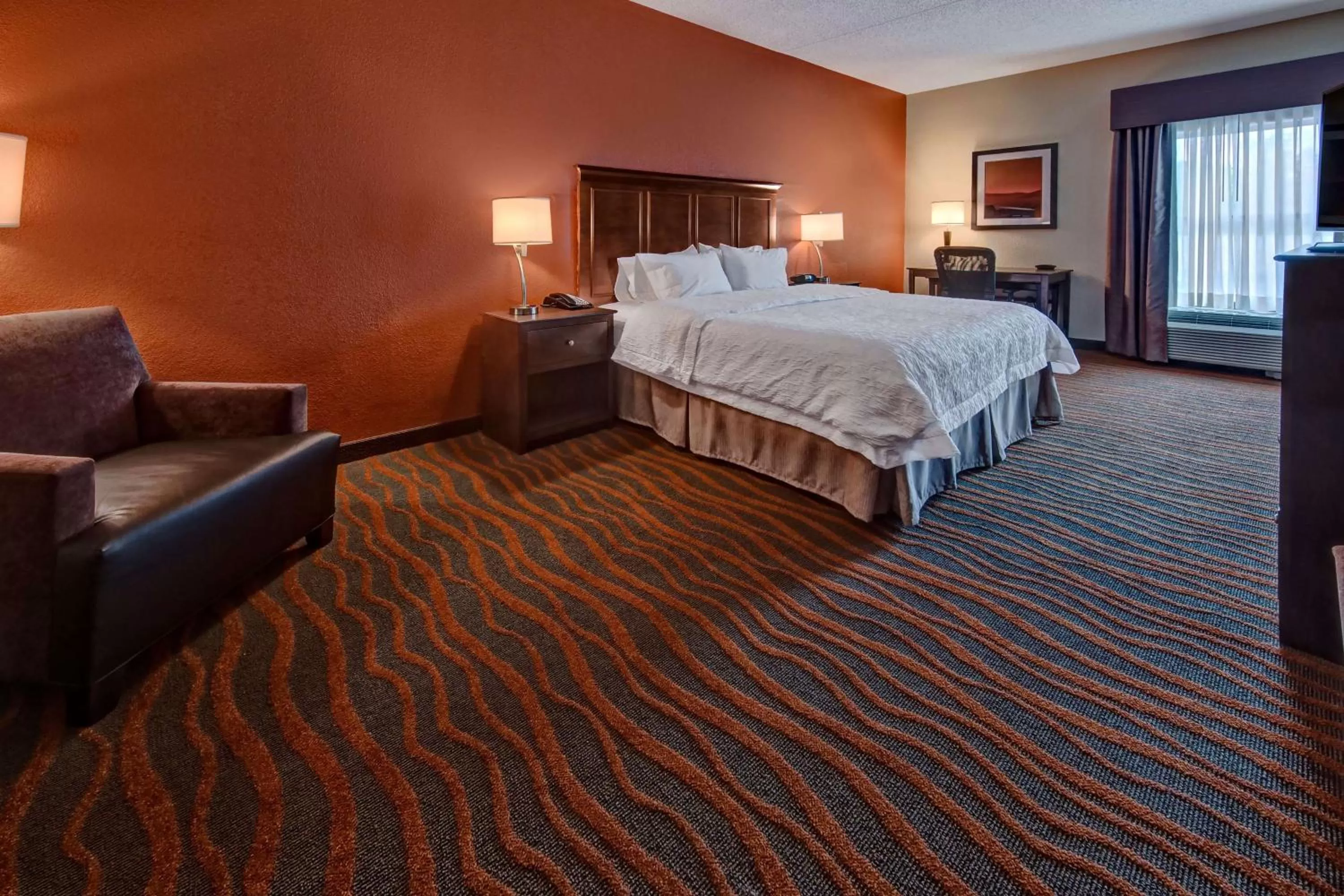 Living room in Hampton Inn by Hilton Clarksville