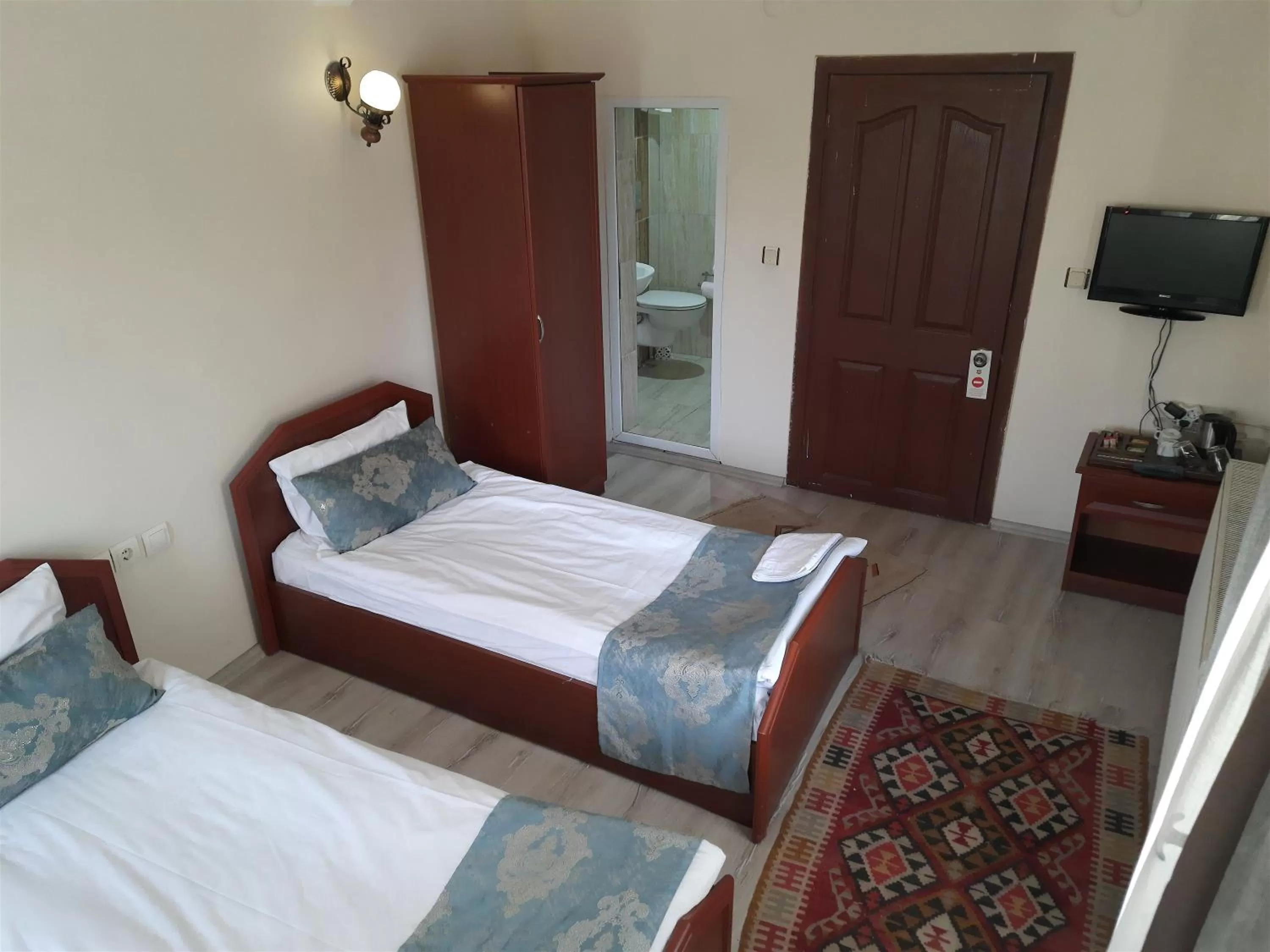 TV and multimedia, Bed in Guven Cave Hotel