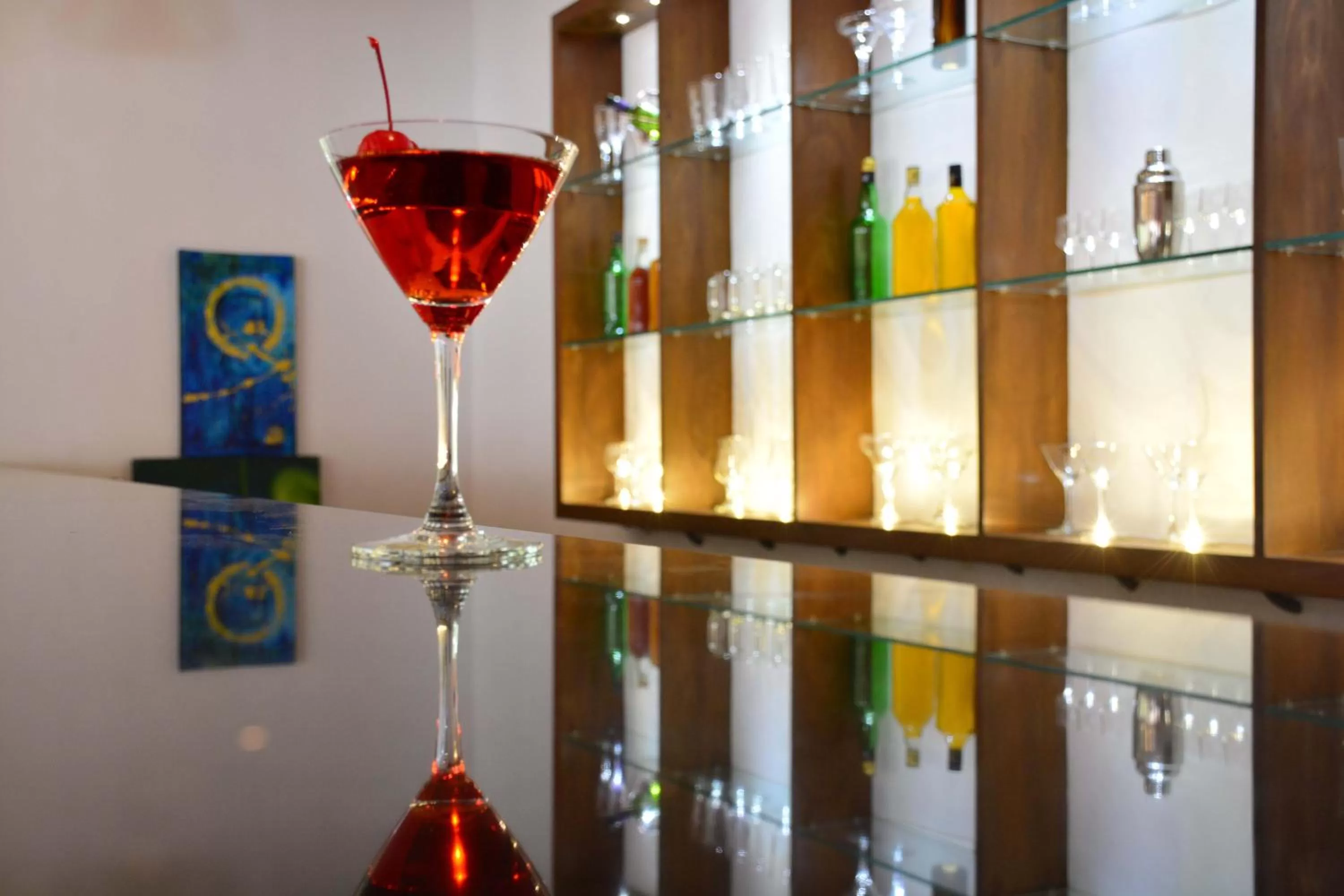 Lounge or bar, Drinks in The Thinnai - All-Suites Boutique Hotel