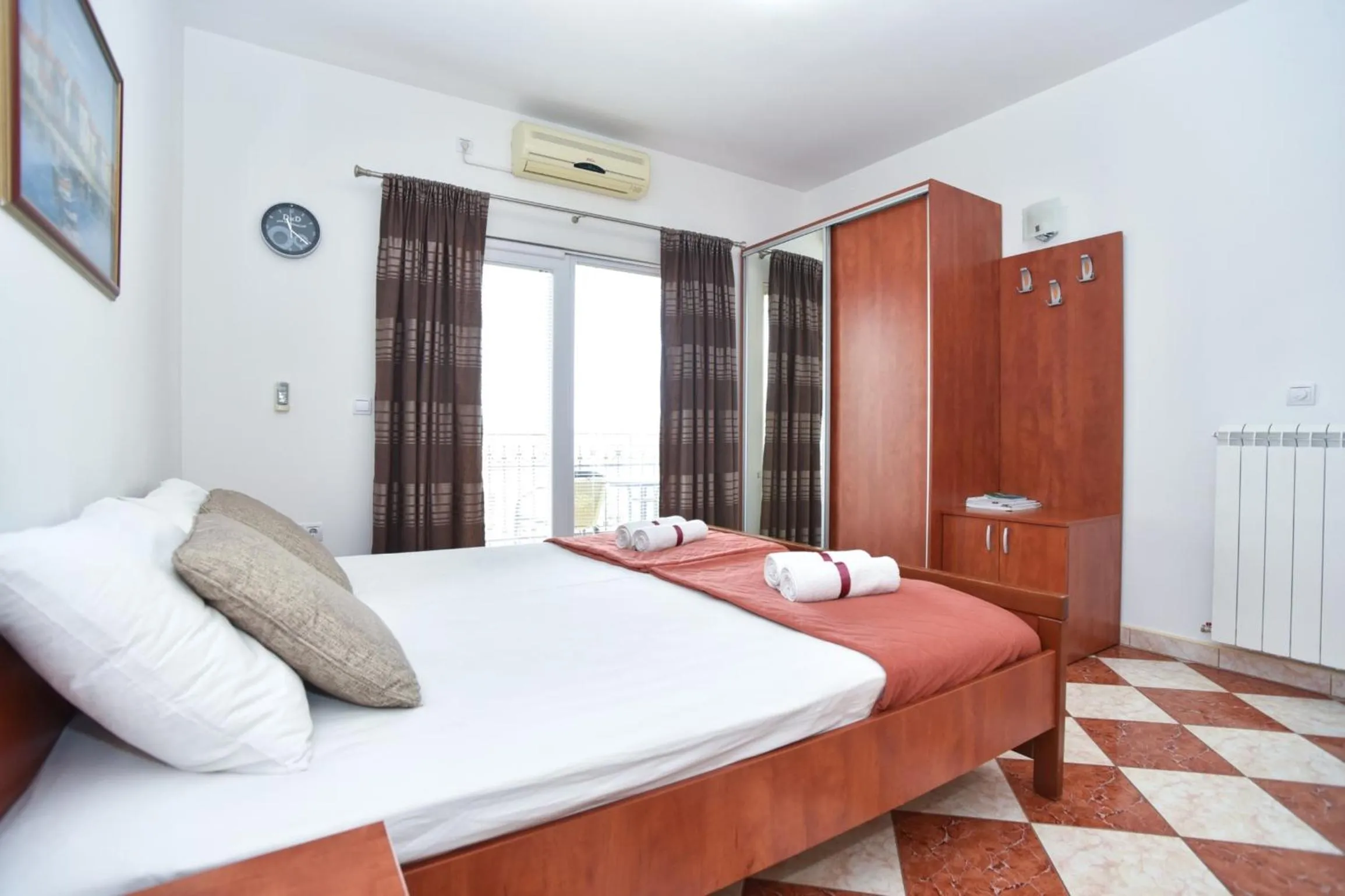 Bed in D&D Apartments