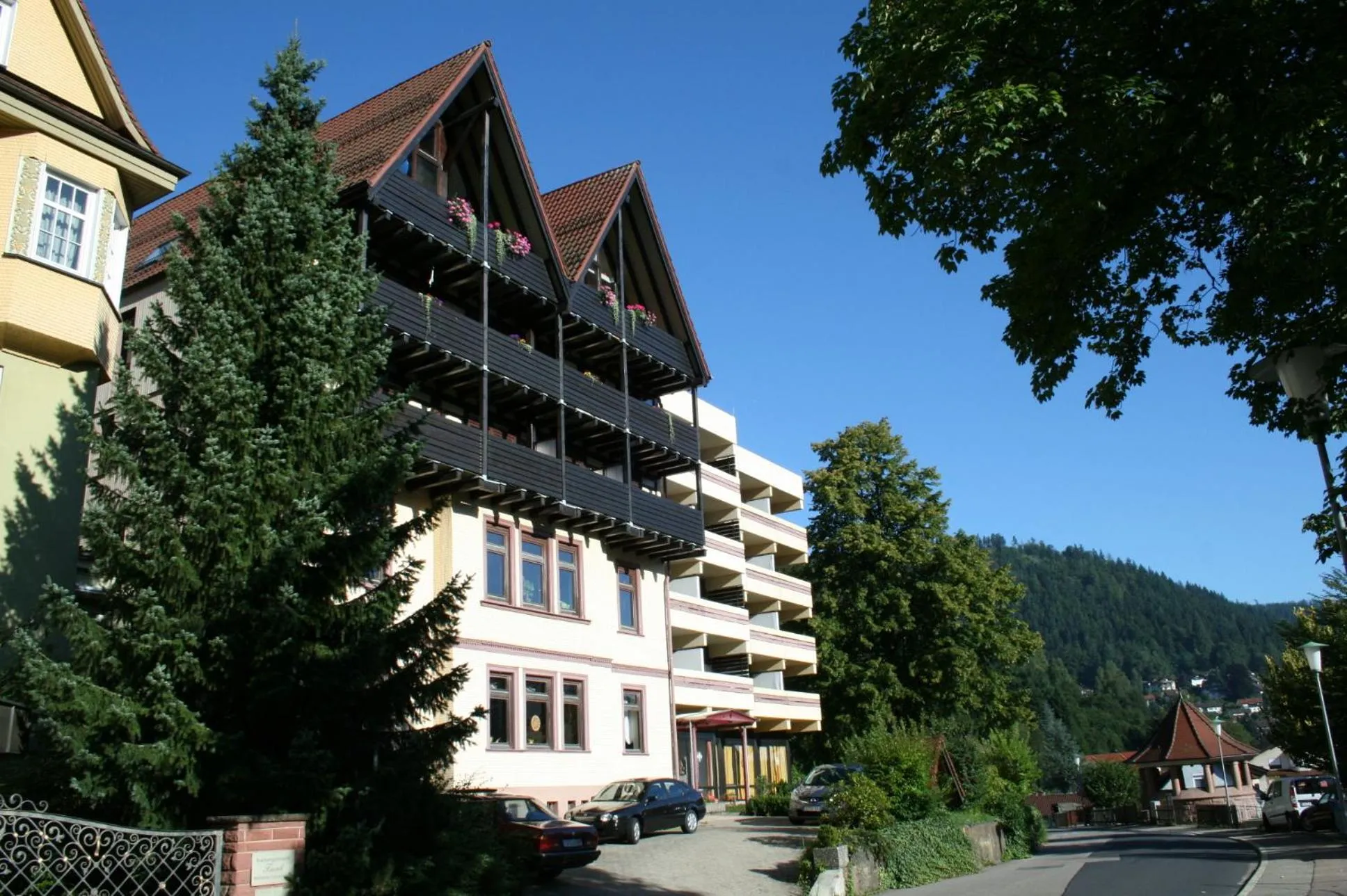 Facade/entrance in Hotel Bergfrieden