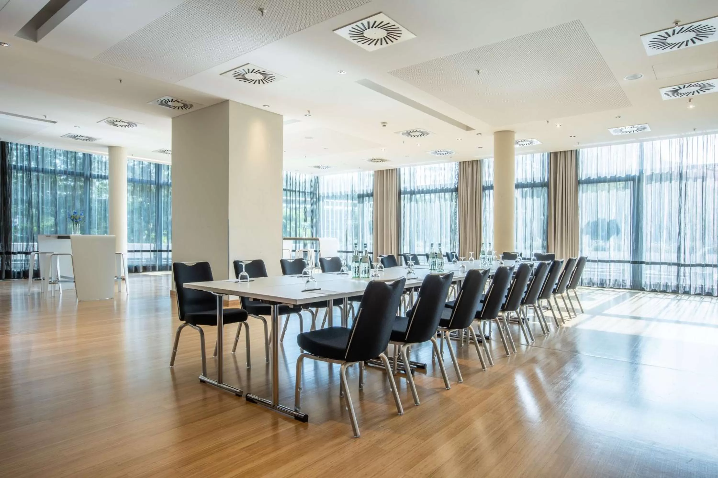 Business facilities in Radisson Blu Hotel, Hamburg