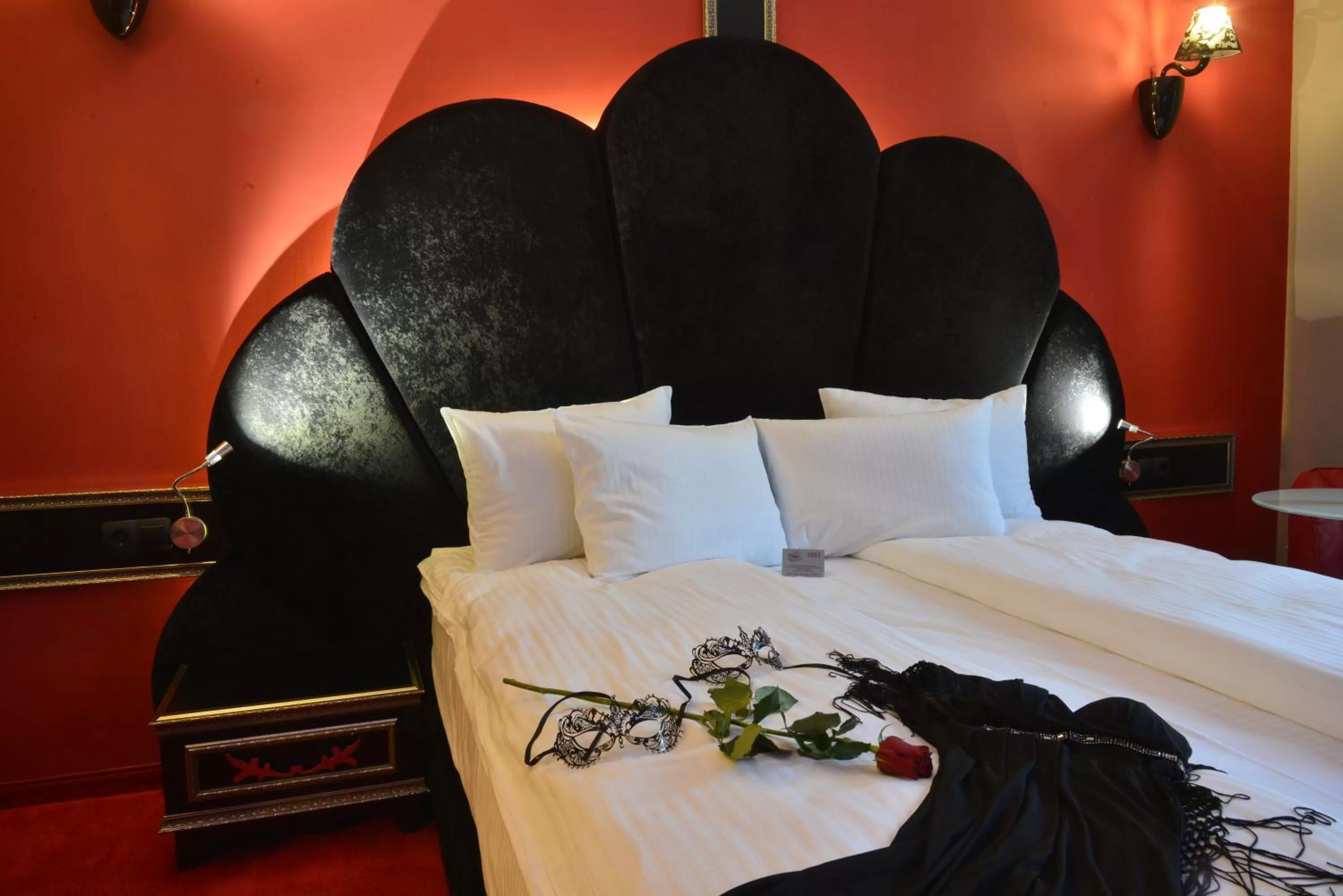 Decorative detail, Bed in Best Boutique Hotel