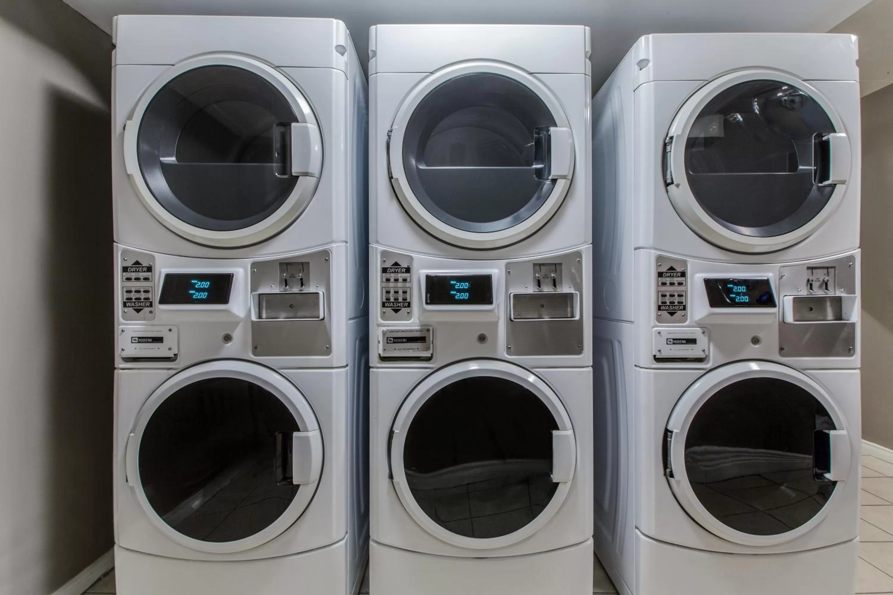 Area and facilities in Hotel Faubourg Montreal Centre-Ville Downtown