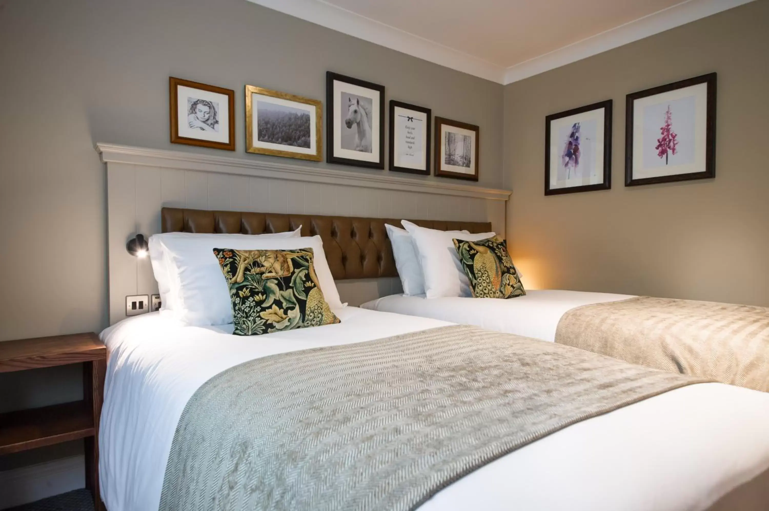 Standard Twin Room in The Foxglove by Innkeeper's Collection Standard Twin Room in The Foxglove by Innkeeper's Collection