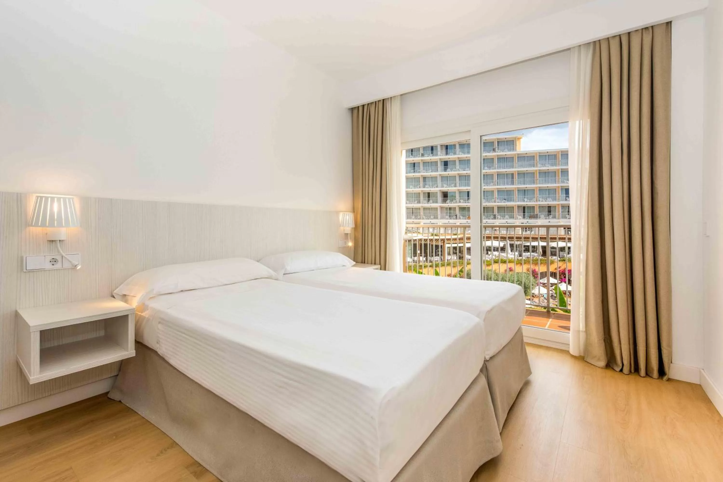 Bed in Valentin Park Club