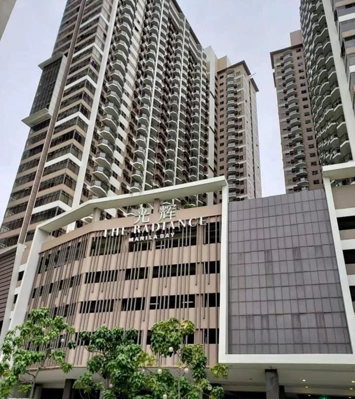 Property Building in Le 10 The Radiance Manila Bay