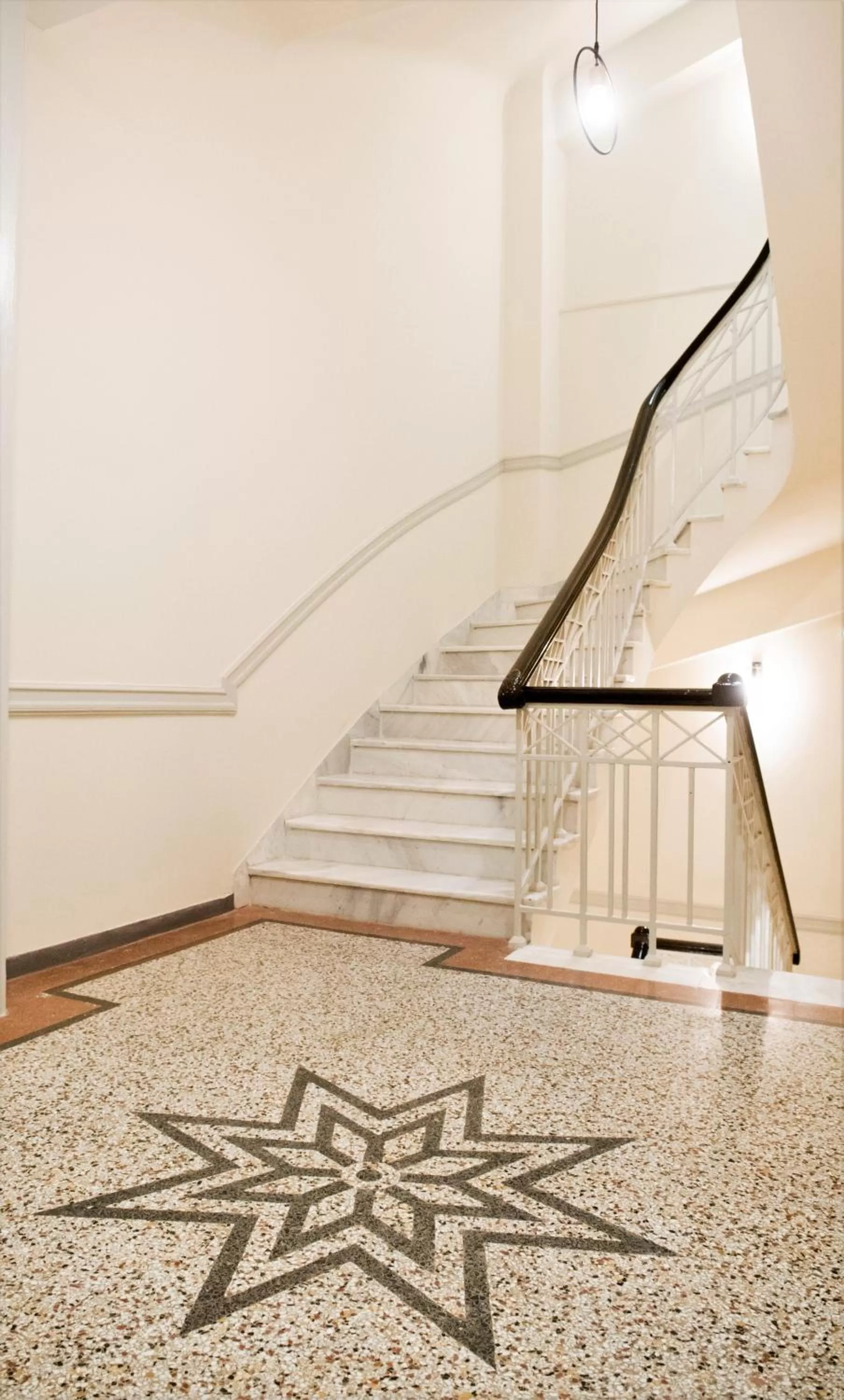 Property building in Athens Psiri Hotel