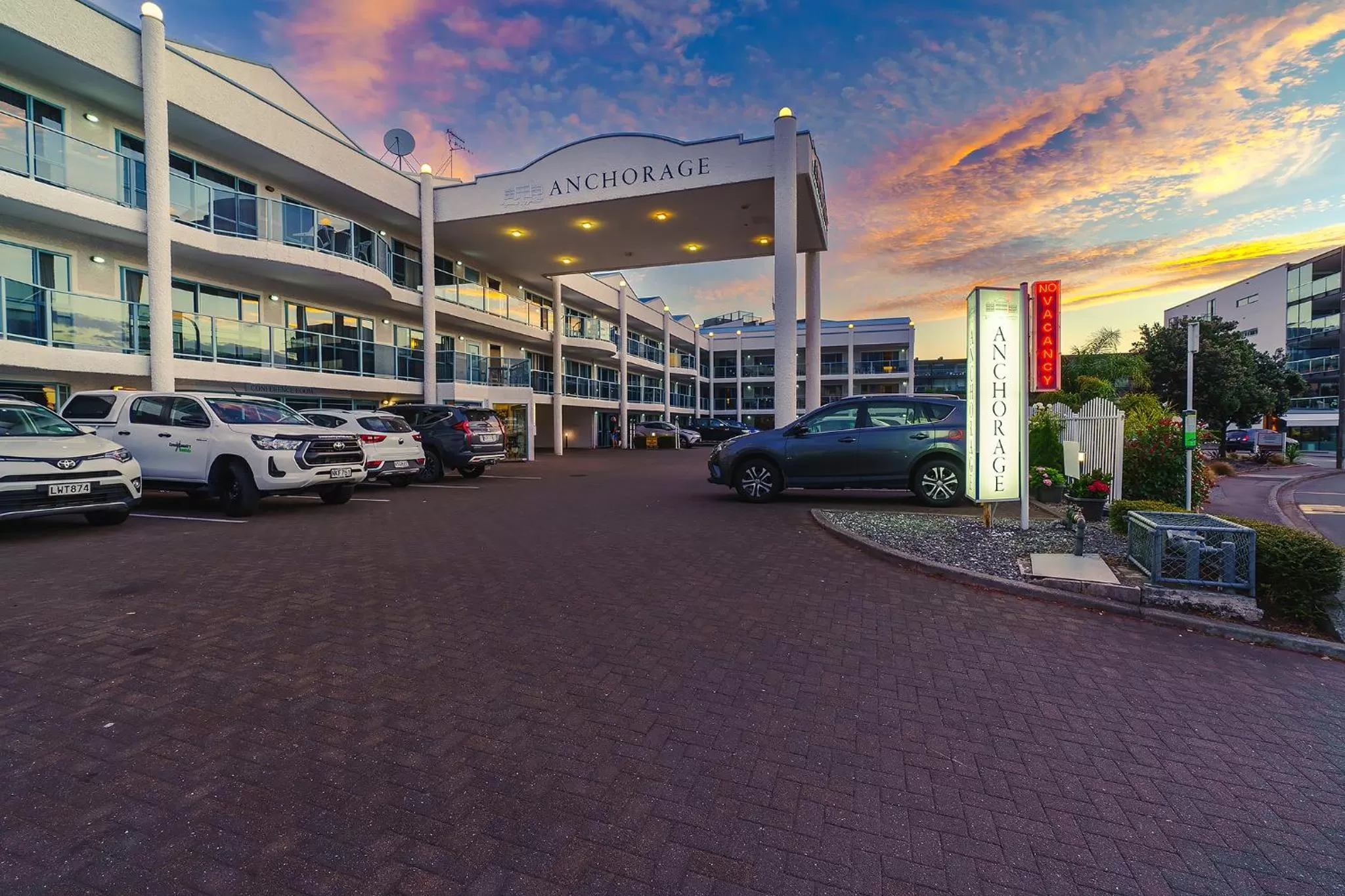 Property building in Anchorage Motor Lodge