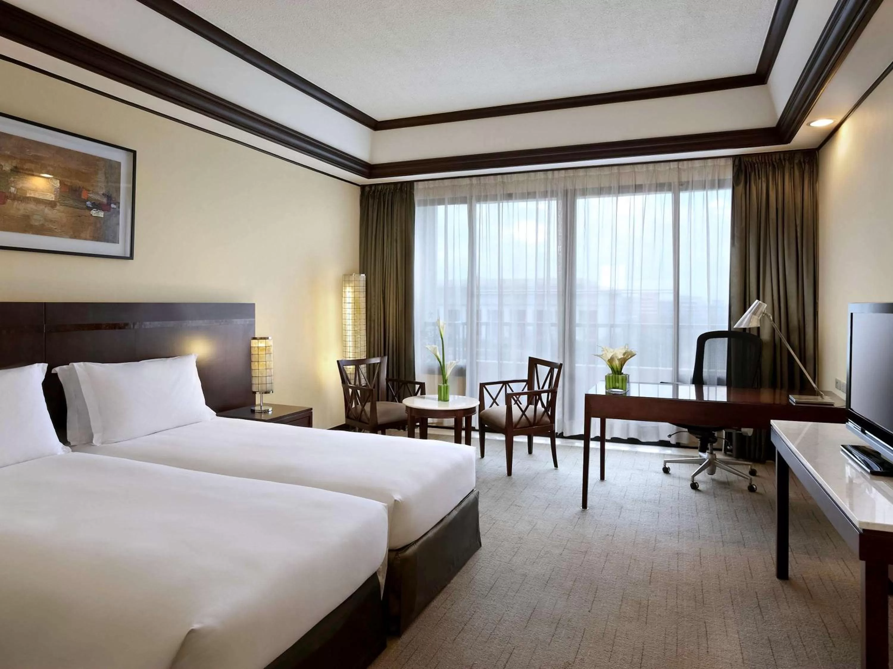 Superior Twin Room with City View in Sofitel Philippine Plaza Manila