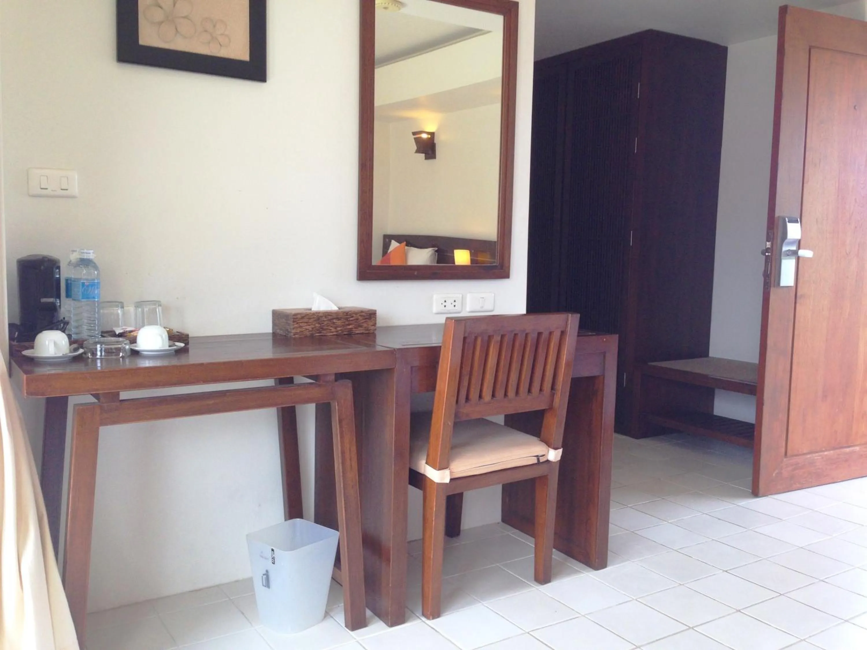 Seating area in Evergreen Resort