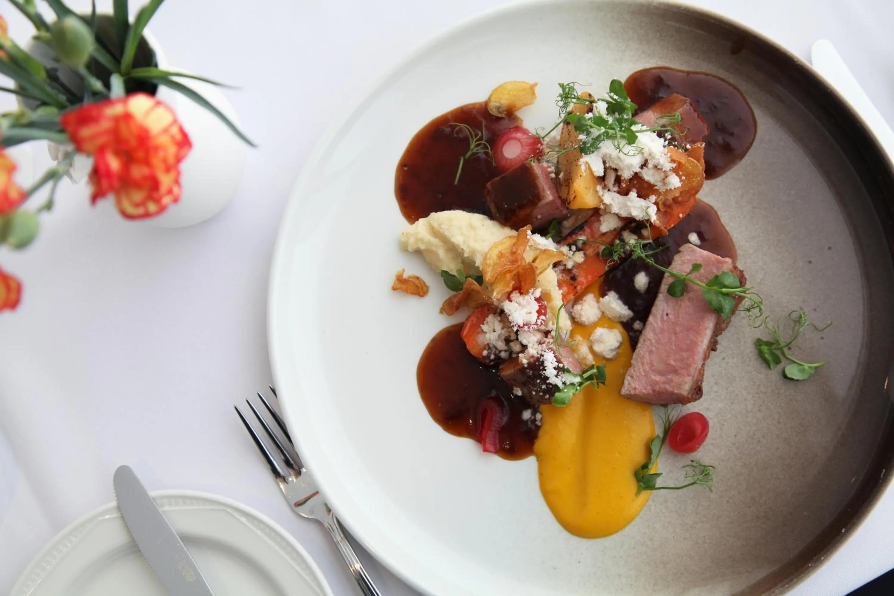 Restaurant/places to eat in Hotel Selfoss