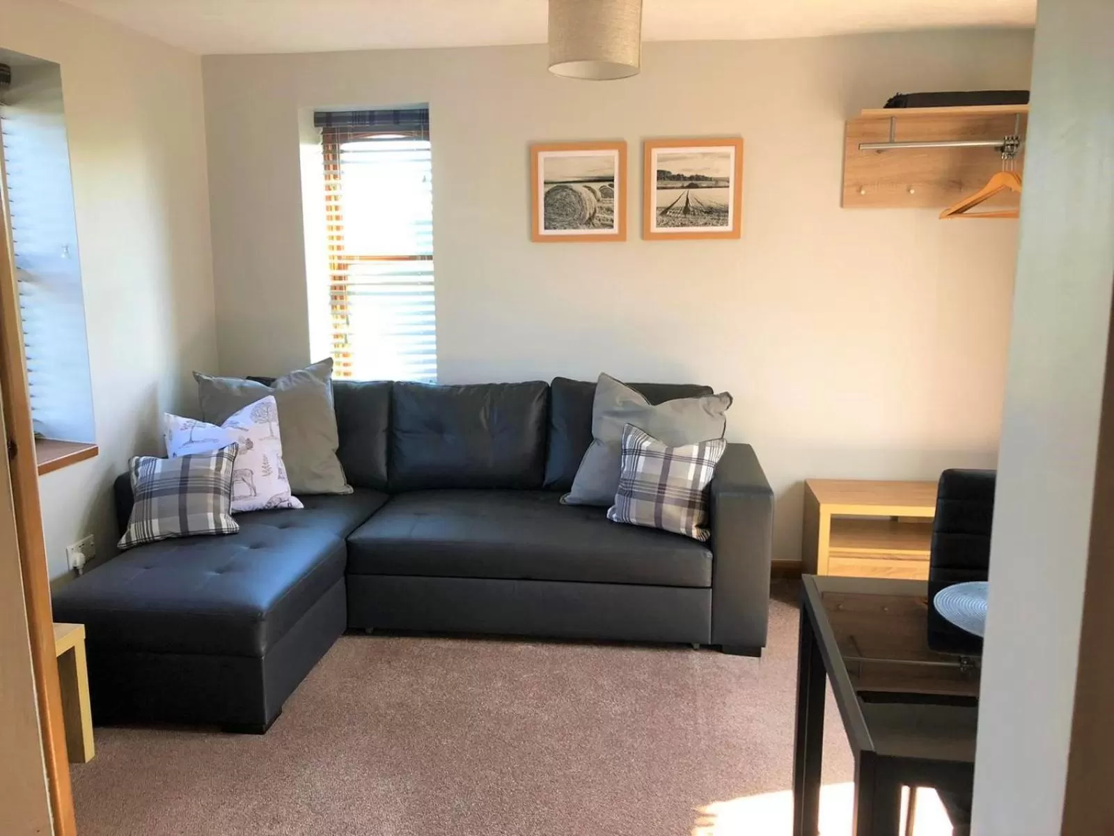 Seating area in The Horseshoe & Castle