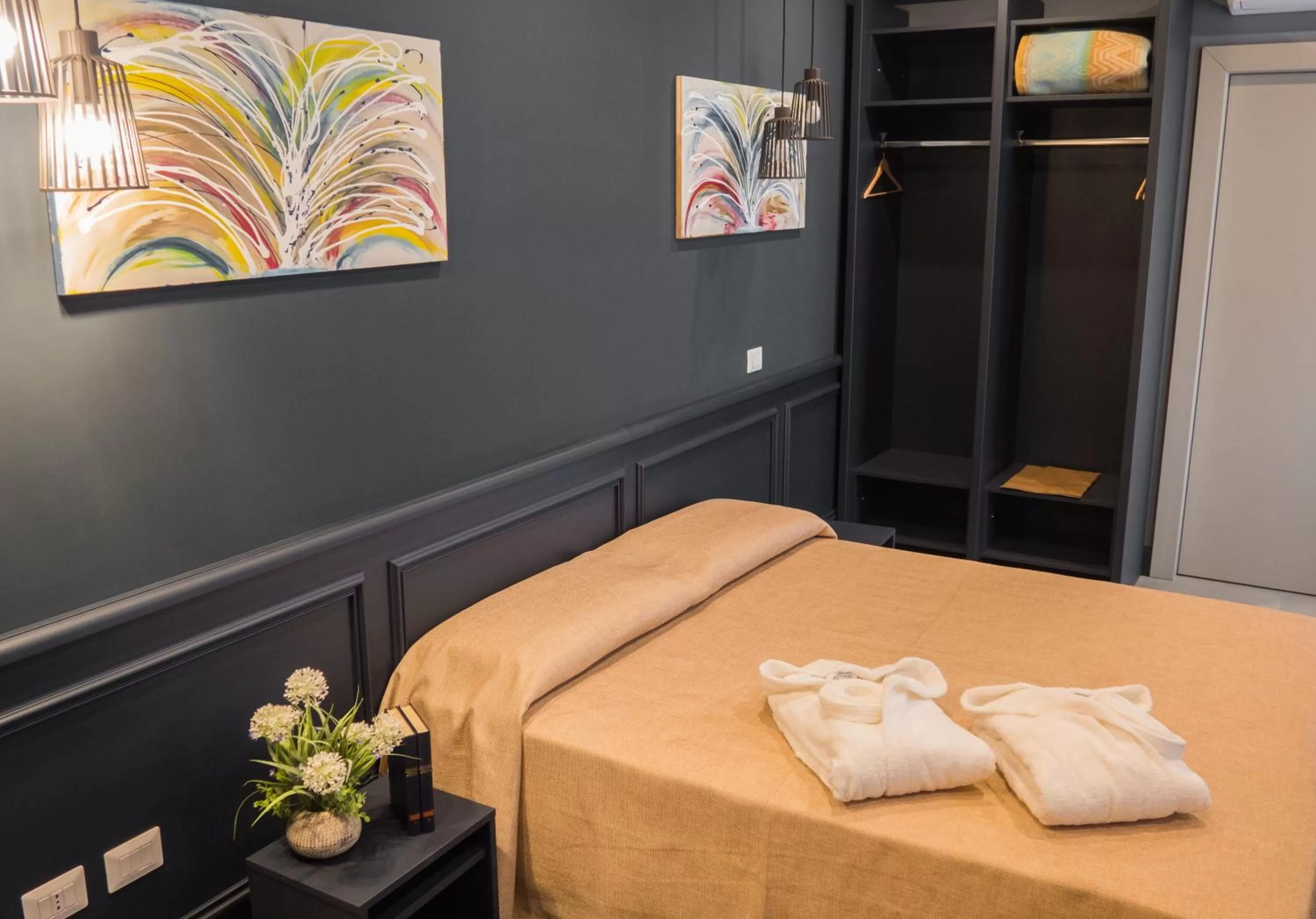 Bedroom, Bed in HOST'n GO