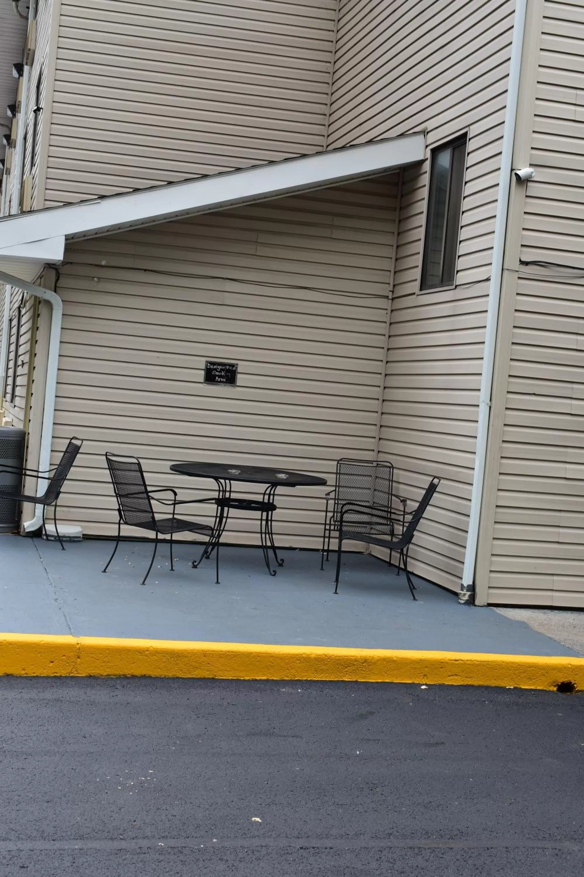 Super 8 by Wyndham La Vale/Cumberland Area