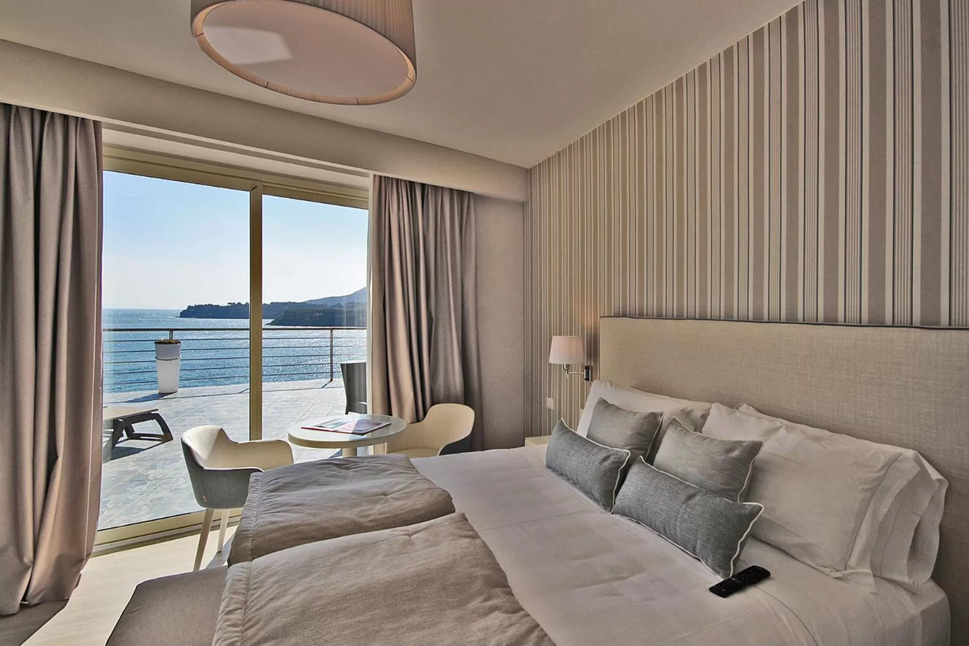 Photo of the whole room, Bed in Hotel Plaza