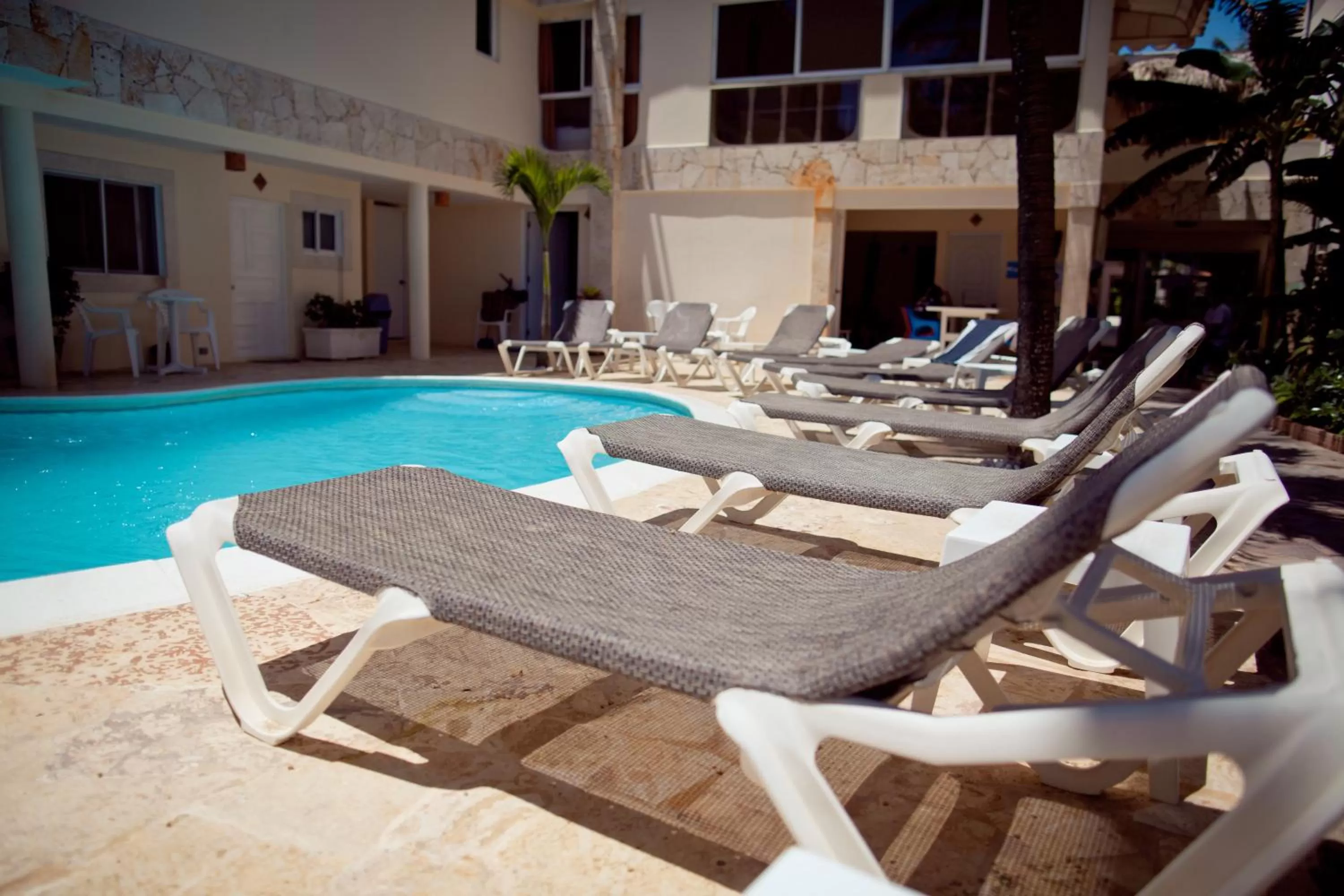 Swimming pool in Kite Beach Inn