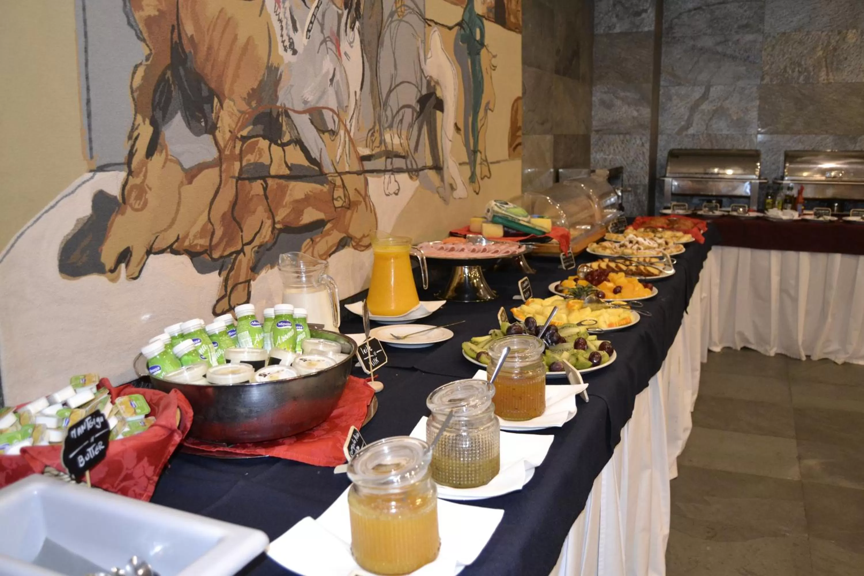 Restaurant/places to eat in Pousada de Angra do Heroismo Castelo de S. Sebastiao