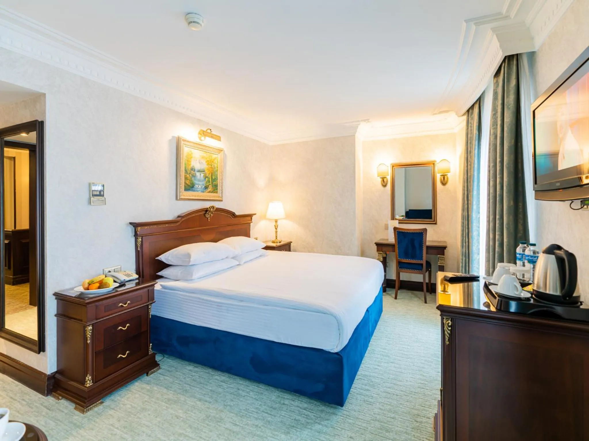 Photo of the whole room, Bed in Ilci Residence Hotel