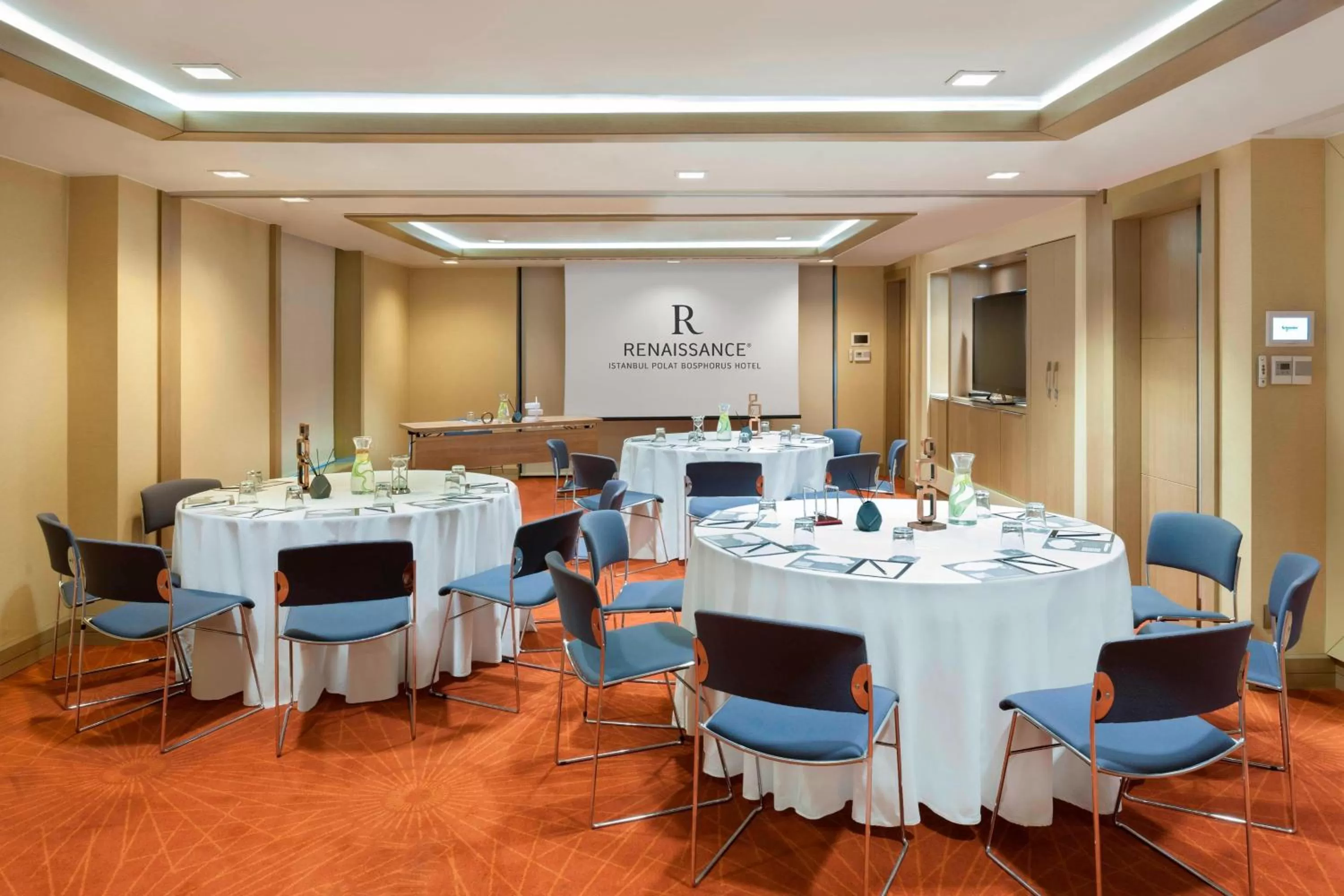 Meeting/conference room in Renaissance Istanbul Polat Bosphorus Hotel