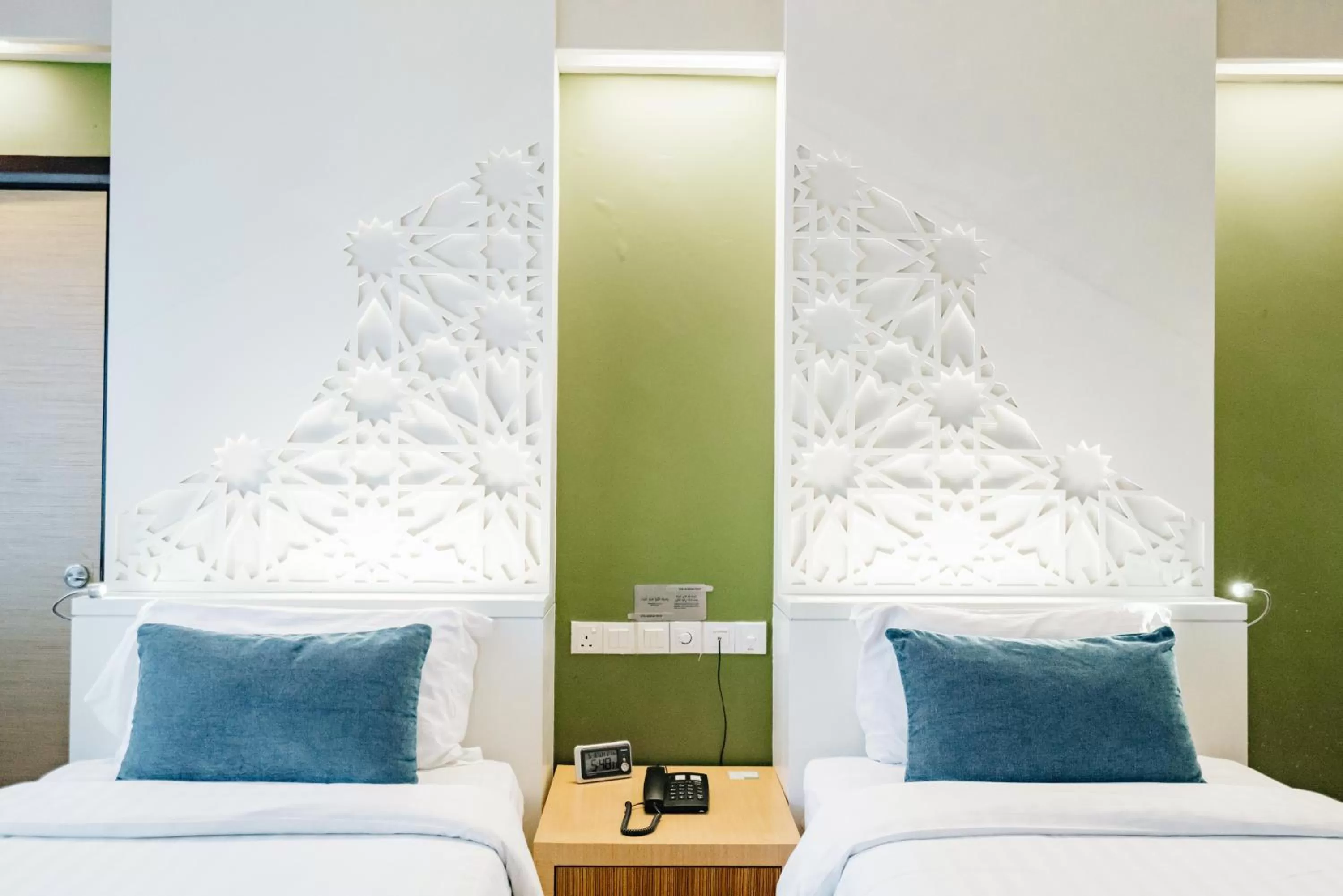 Bedroom, Bed in Raia Hotel Kota Kinabalu