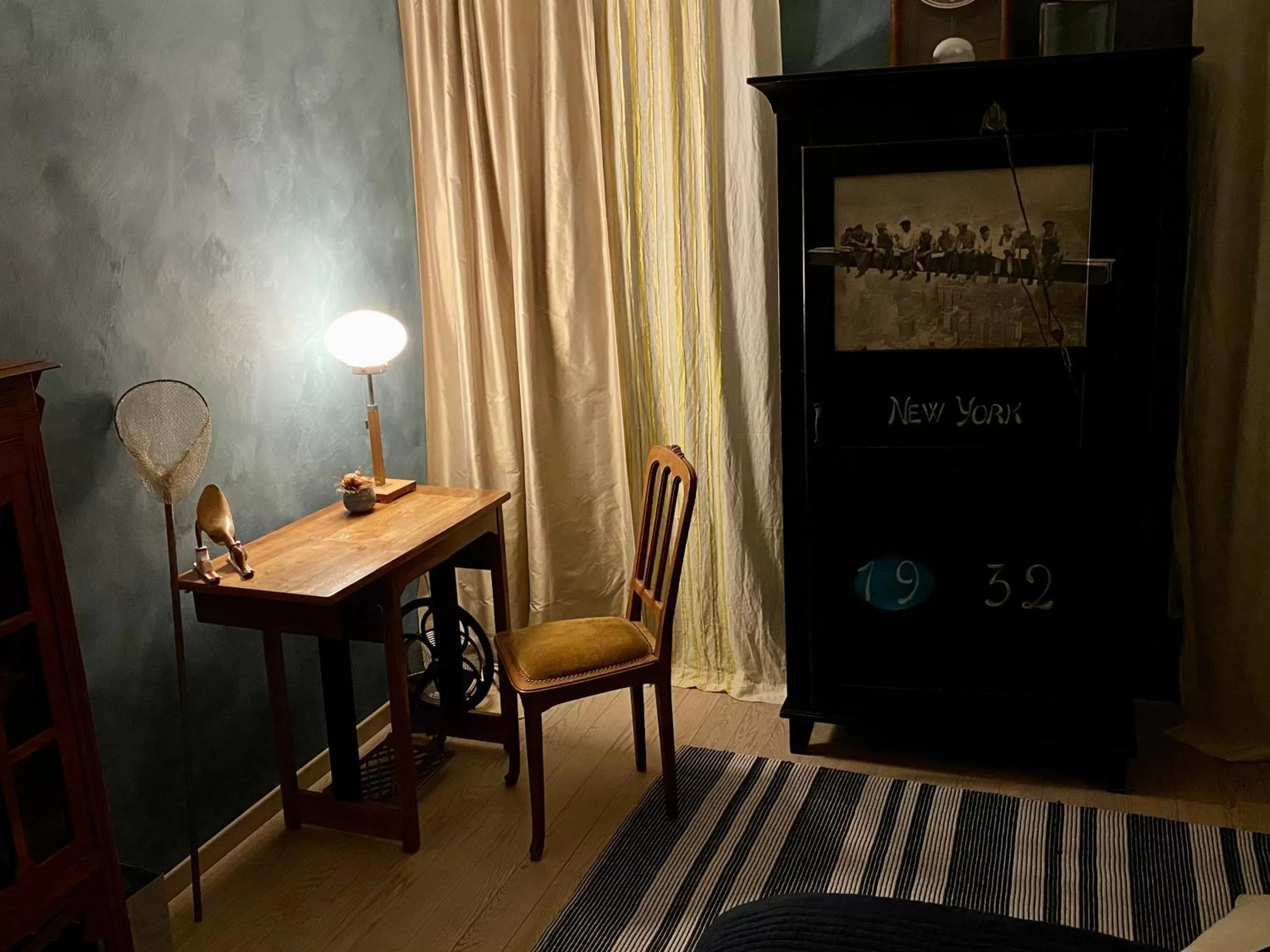 Decorative detail in Les 3 Coeurs - Chambres chez charmants habitants