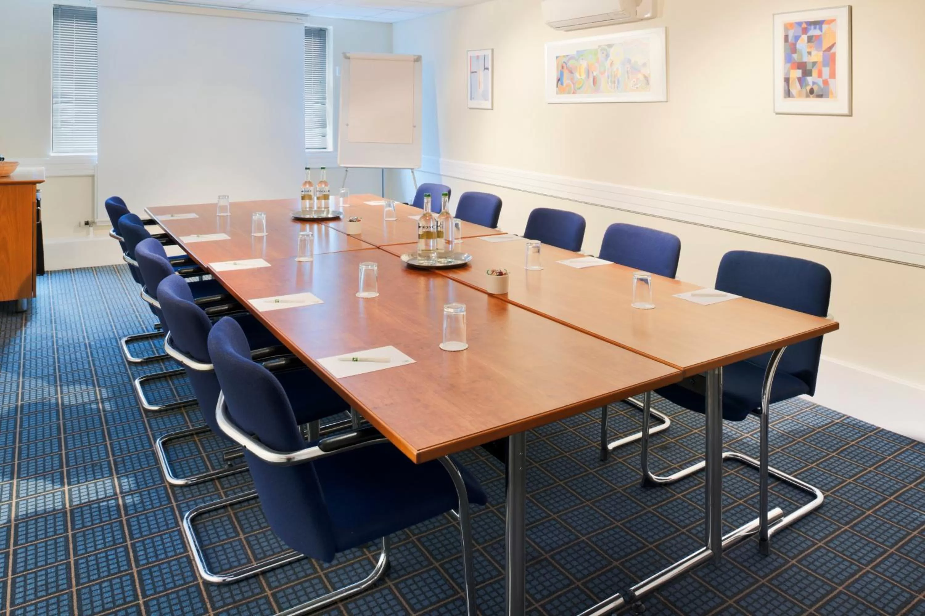Meeting/conference room in Holiday Inn Lancaster by IHG