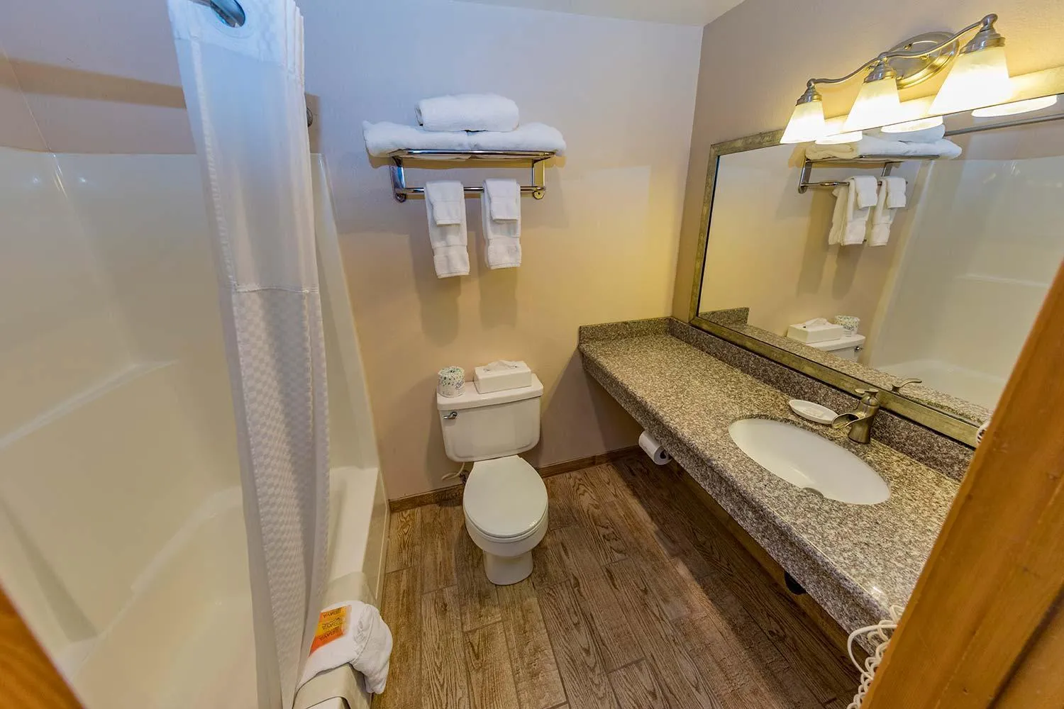 Shower in Nisqually Lodge