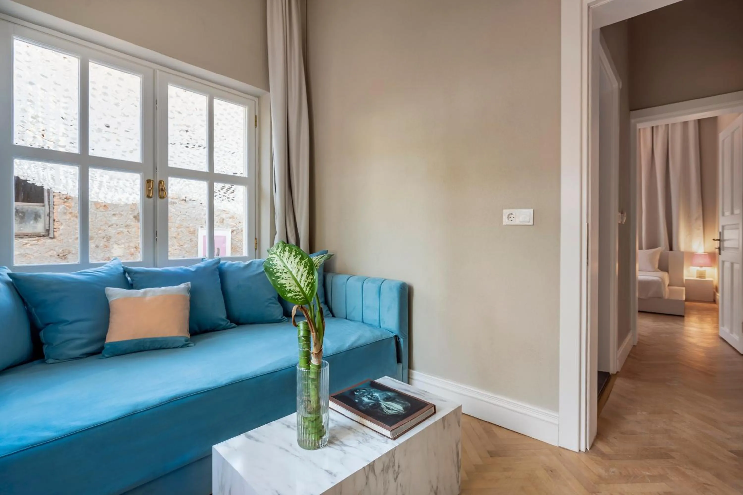 TV and multimedia, Bed in House of Good Things