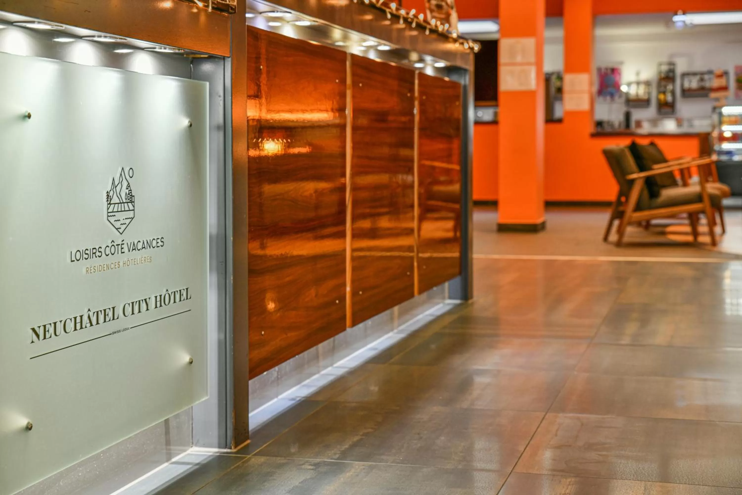 Property building in Neuchâtel City Hôtel