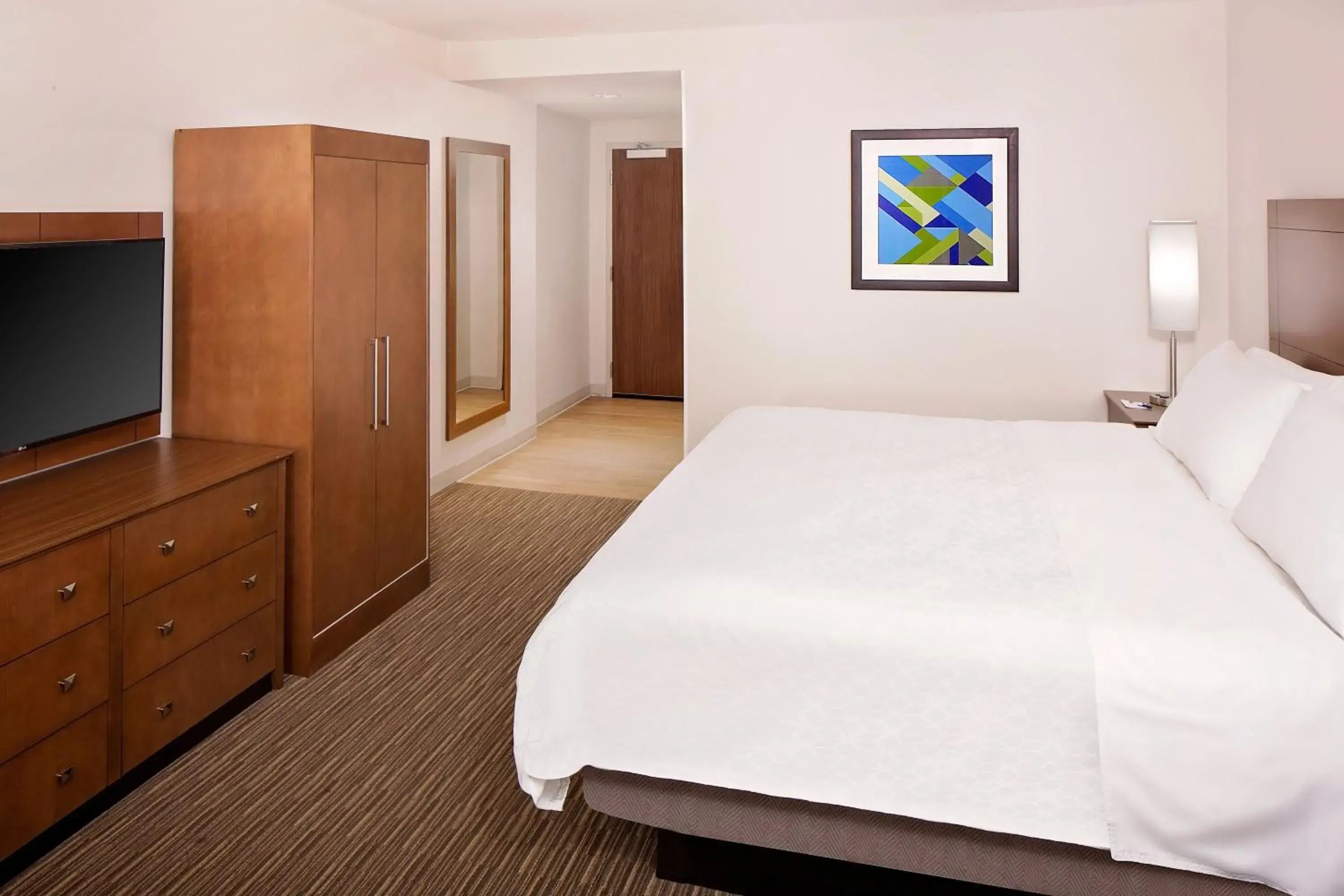 Deluxe King Room - Hearing Accessible in Holiday Inn Express Hotel & Suites Austin Downtown - University by IHG Deluxe King Room - Hearing Accessible in Holiday Inn Express Hotel & Suites Austin Downtown - University by IHG