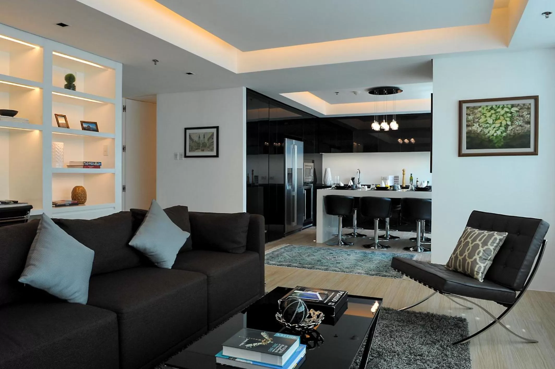 Kitchen or kitchenette in The Alpha Suites