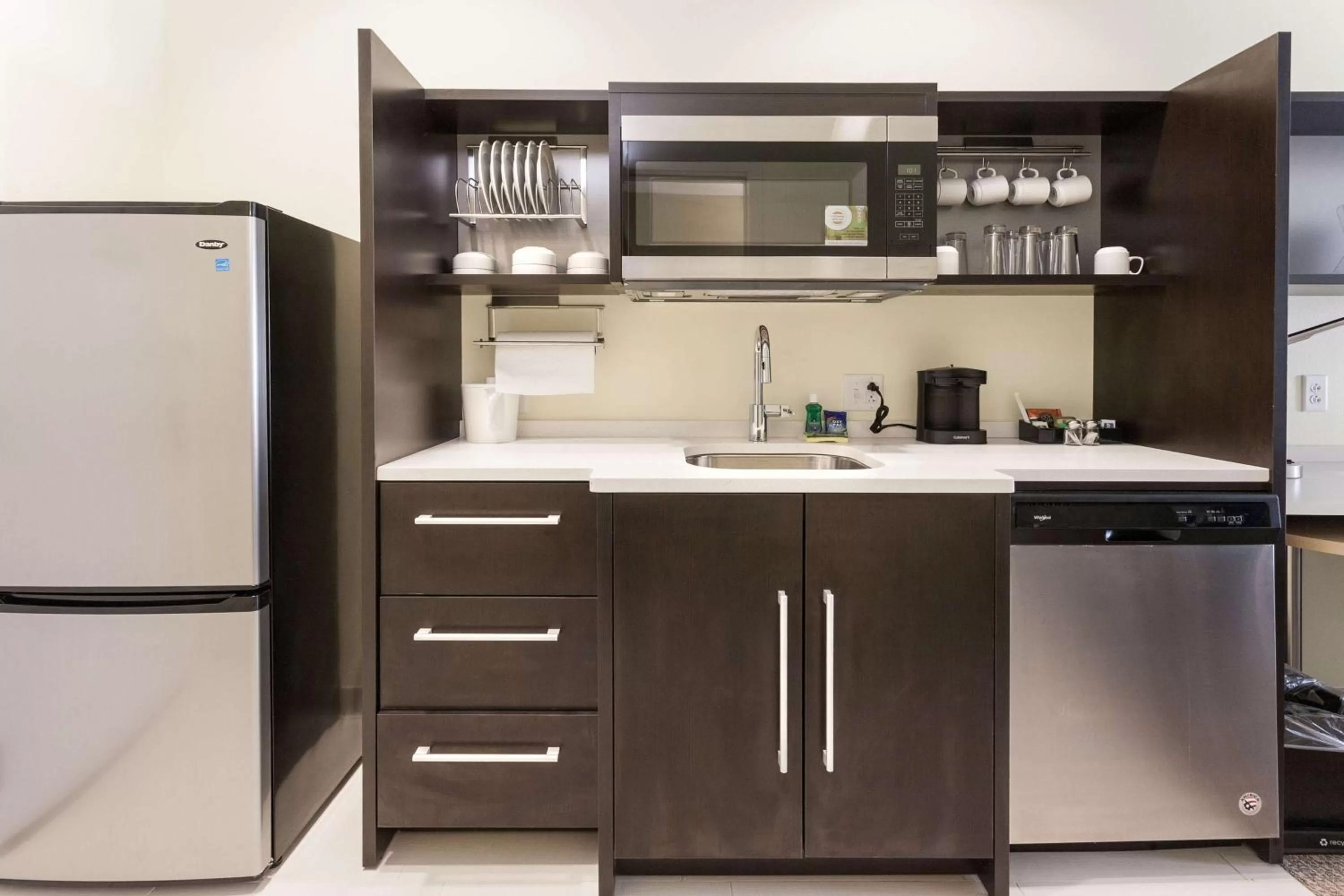 Kitchen or kitchenette in Home2 Suites by Hilton Brownsville