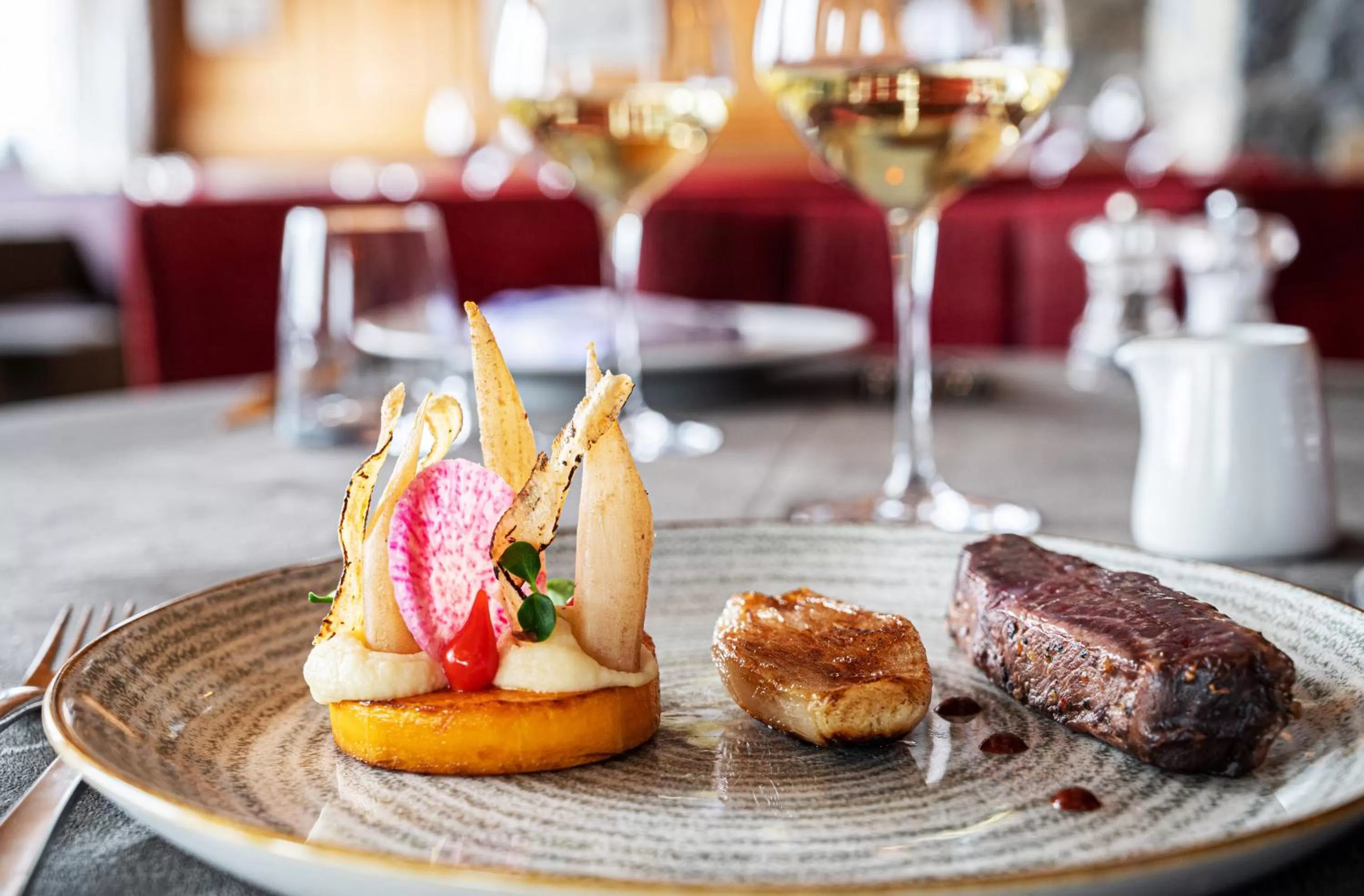 Food in Hôtel les Campanules by Les Etincelles