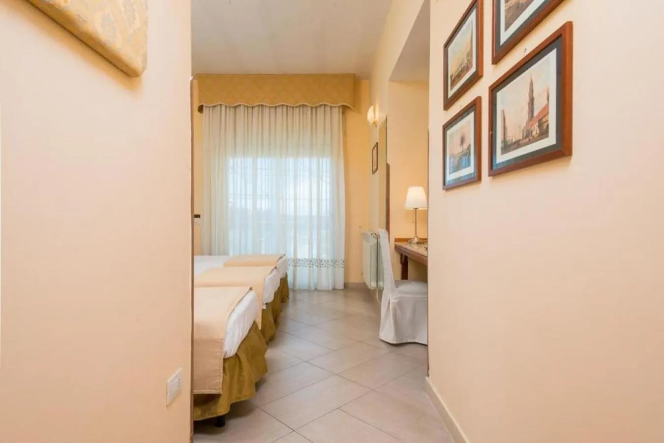 Bedroom, Bed in Hotel San Paolo